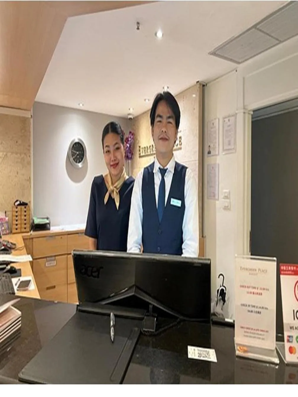 Lobby or reception in Evergreen Place Siam by UHG