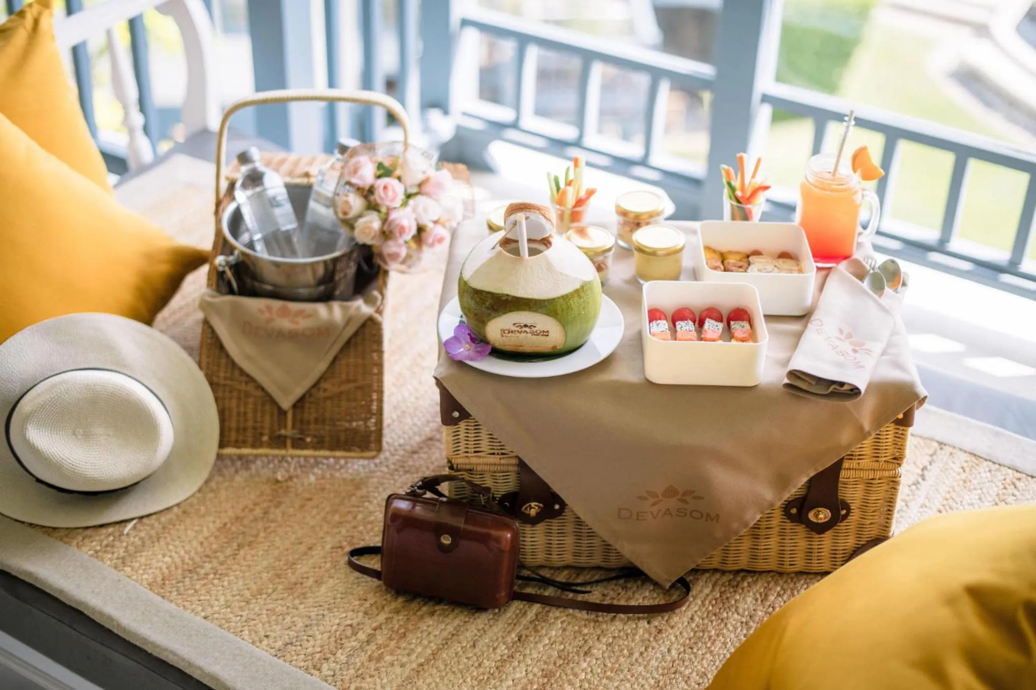 Food and drinks in Devasom Hua Hin Resort