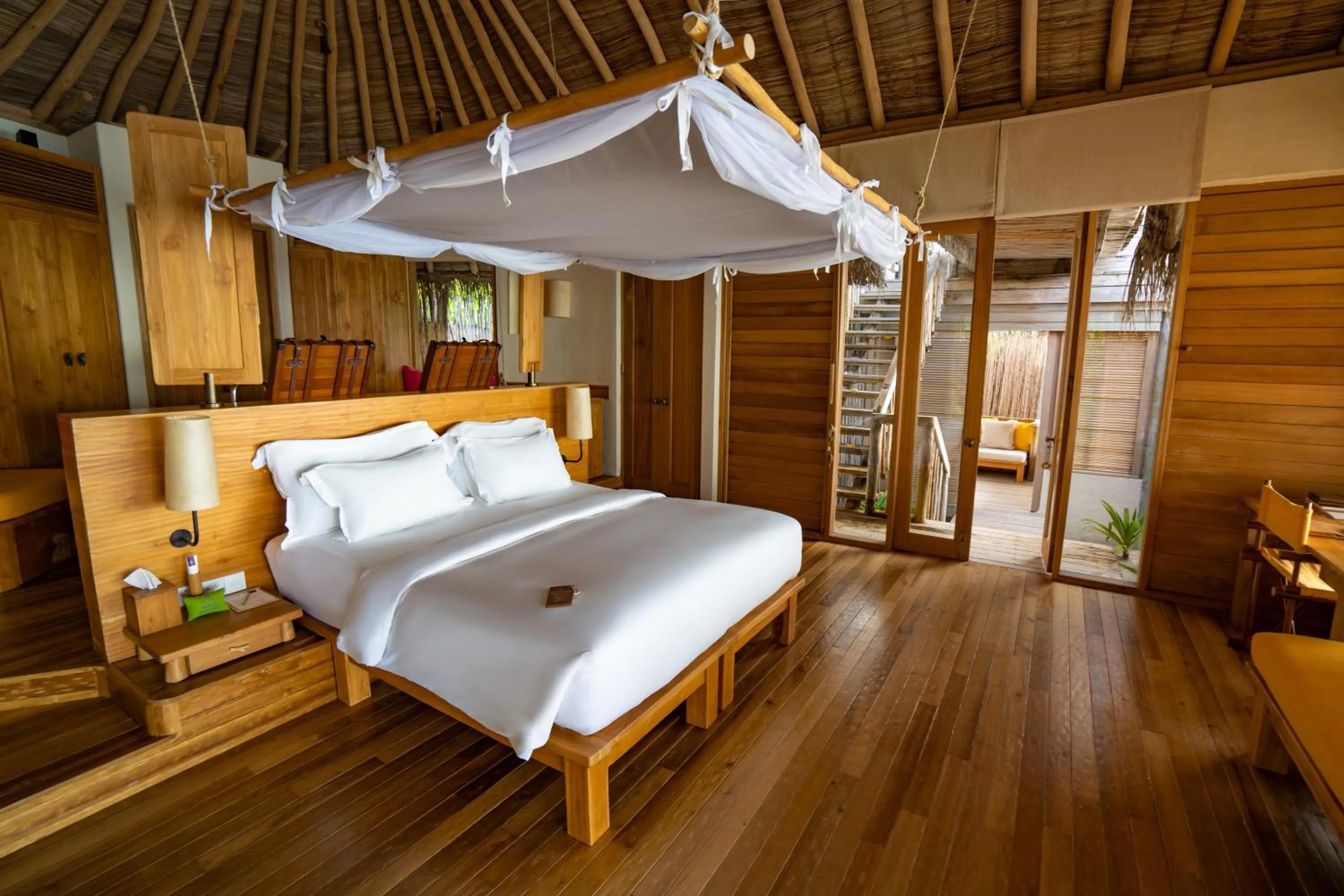Bed in Six Senses Laamu