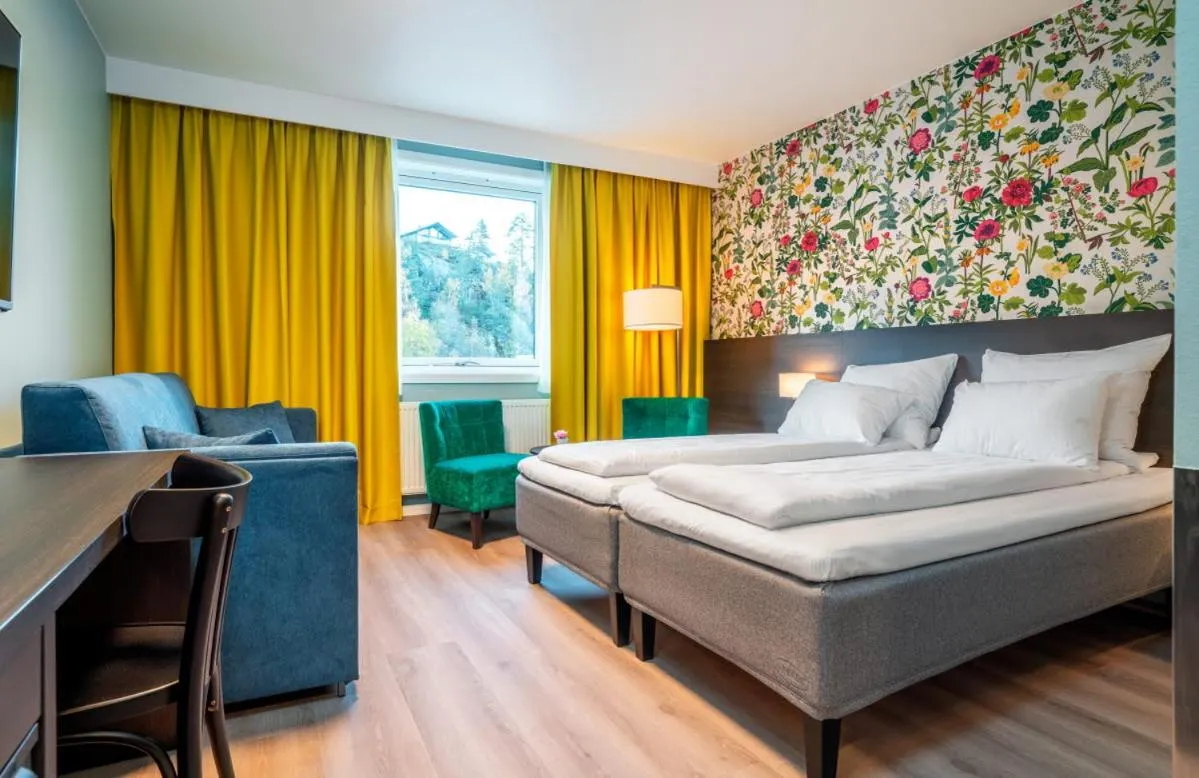 Photo of the whole room, Bed in Thon Hotel Bjørneparken