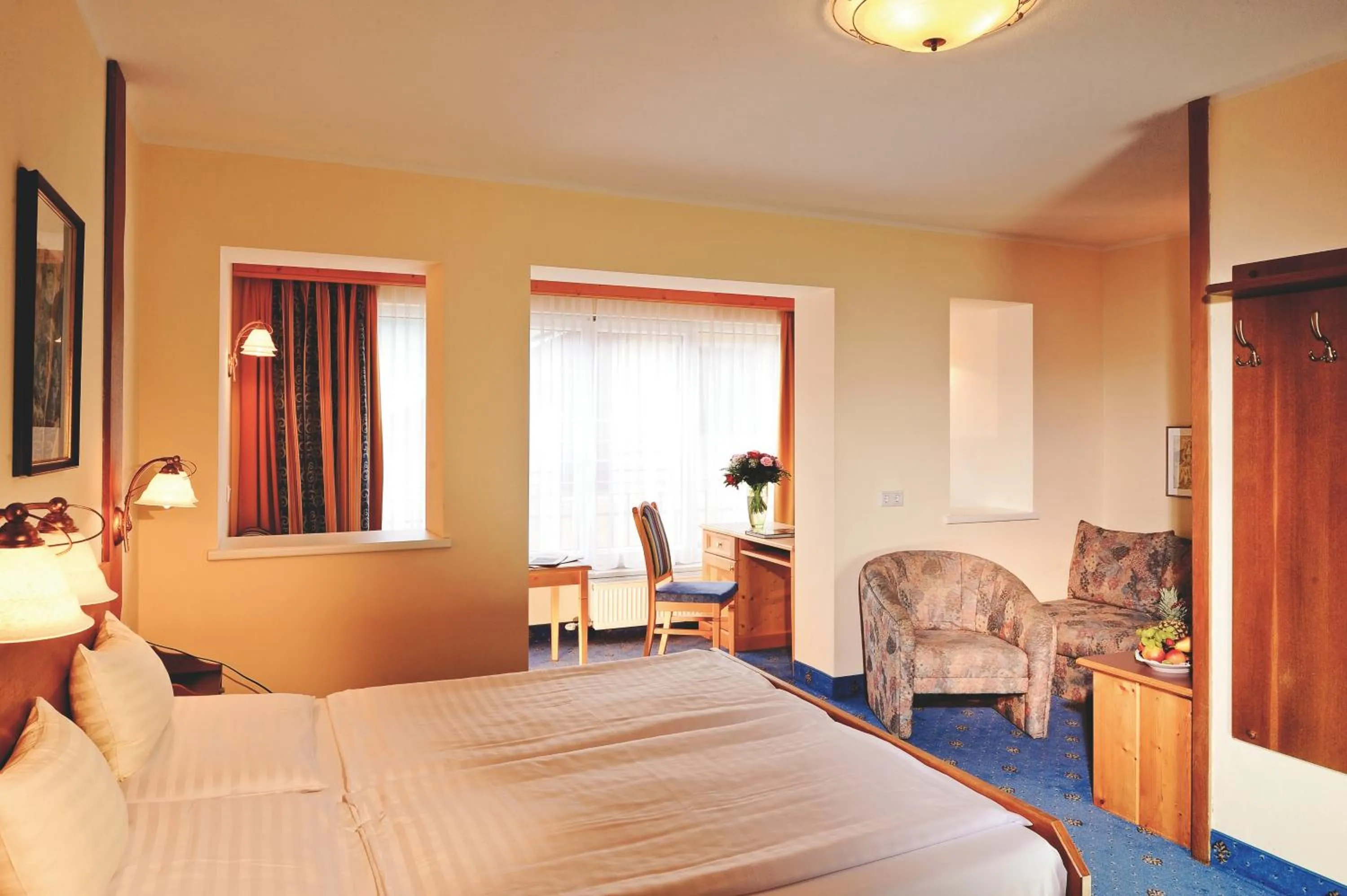 Photo of the whole room, Bed in Das Kaltschmid - Familotel Tirol