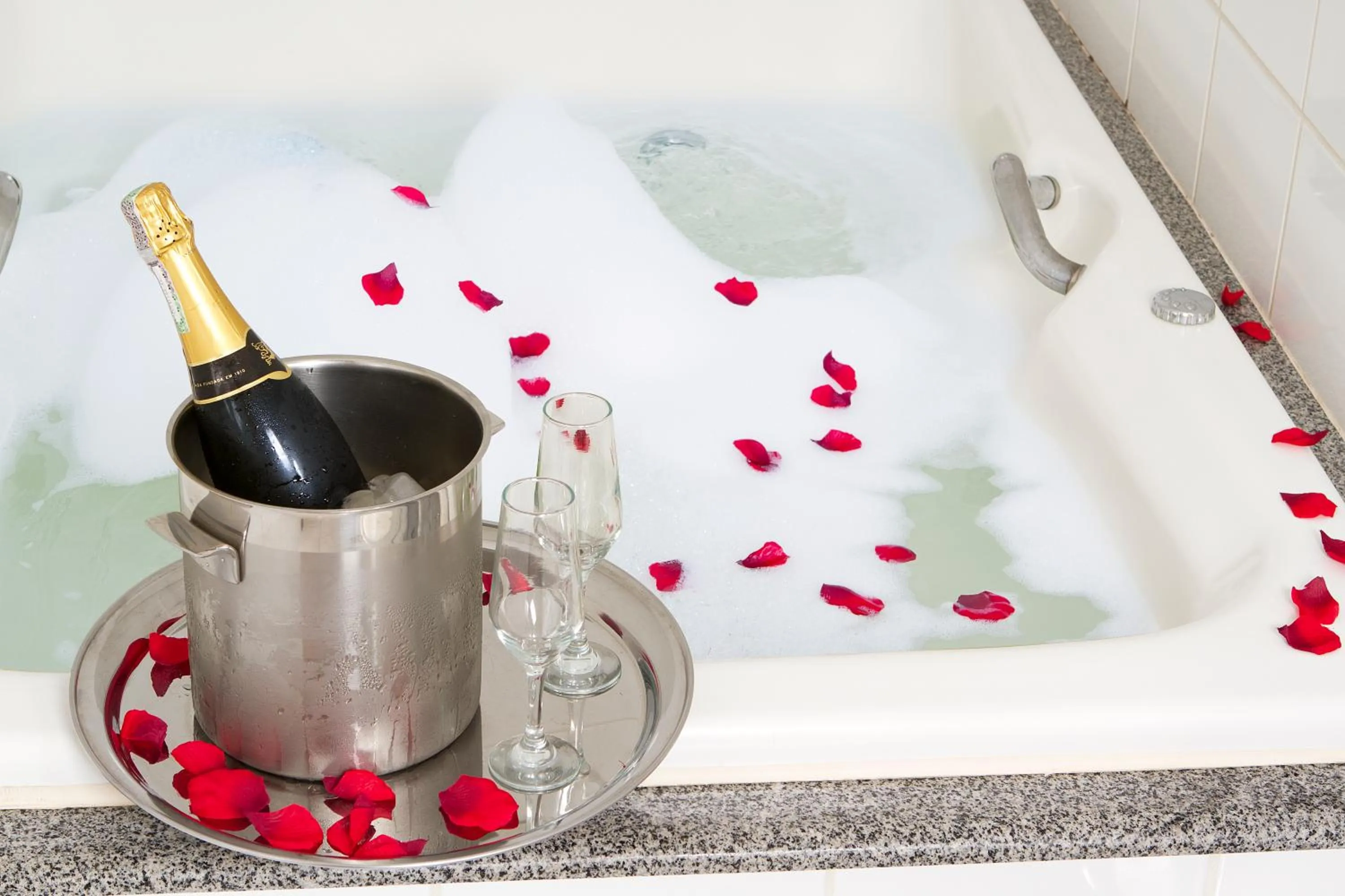 Area and facilities in Serema Palace Hotel