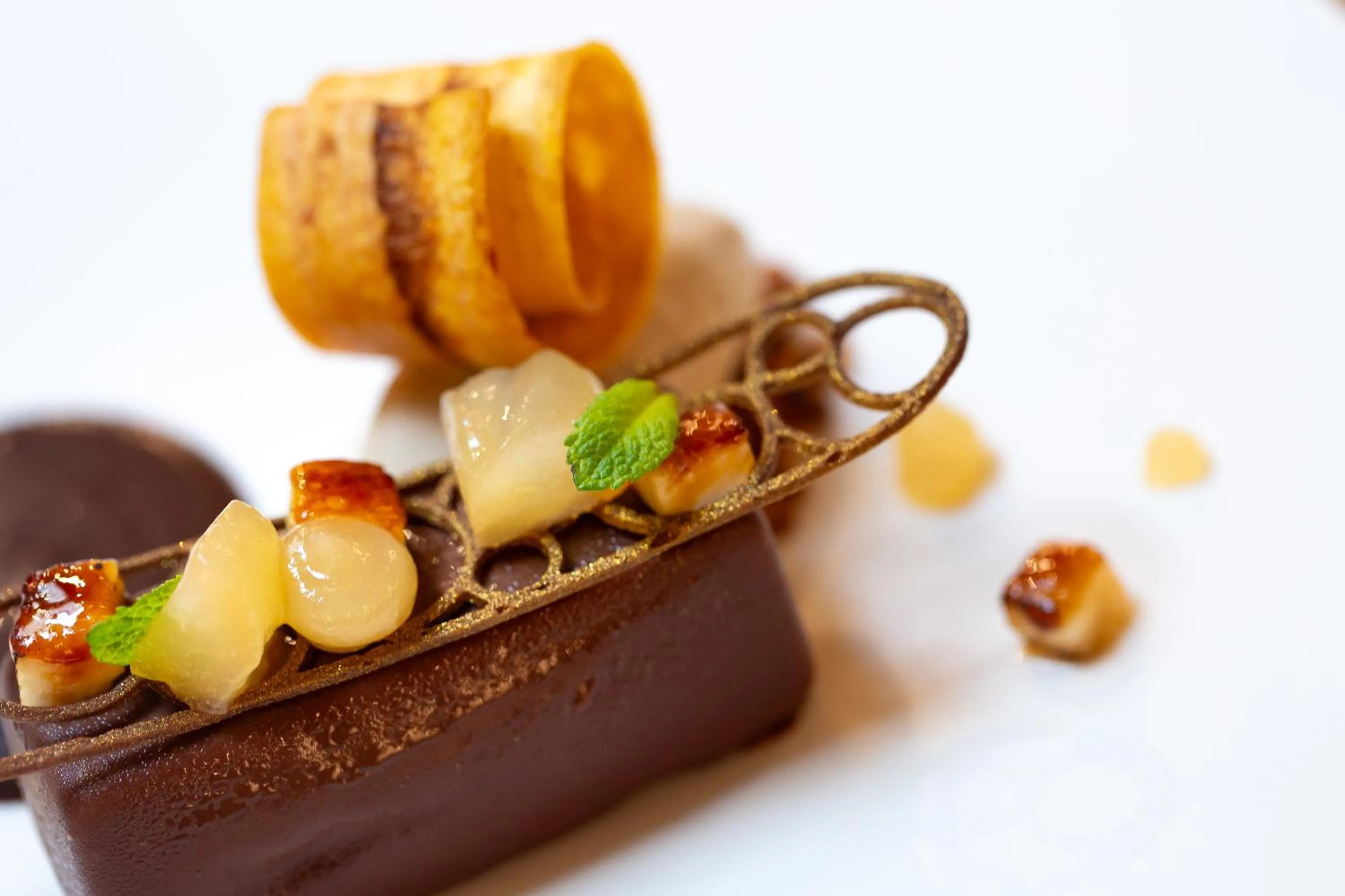 Restaurant/places to eat in Floren Hotel