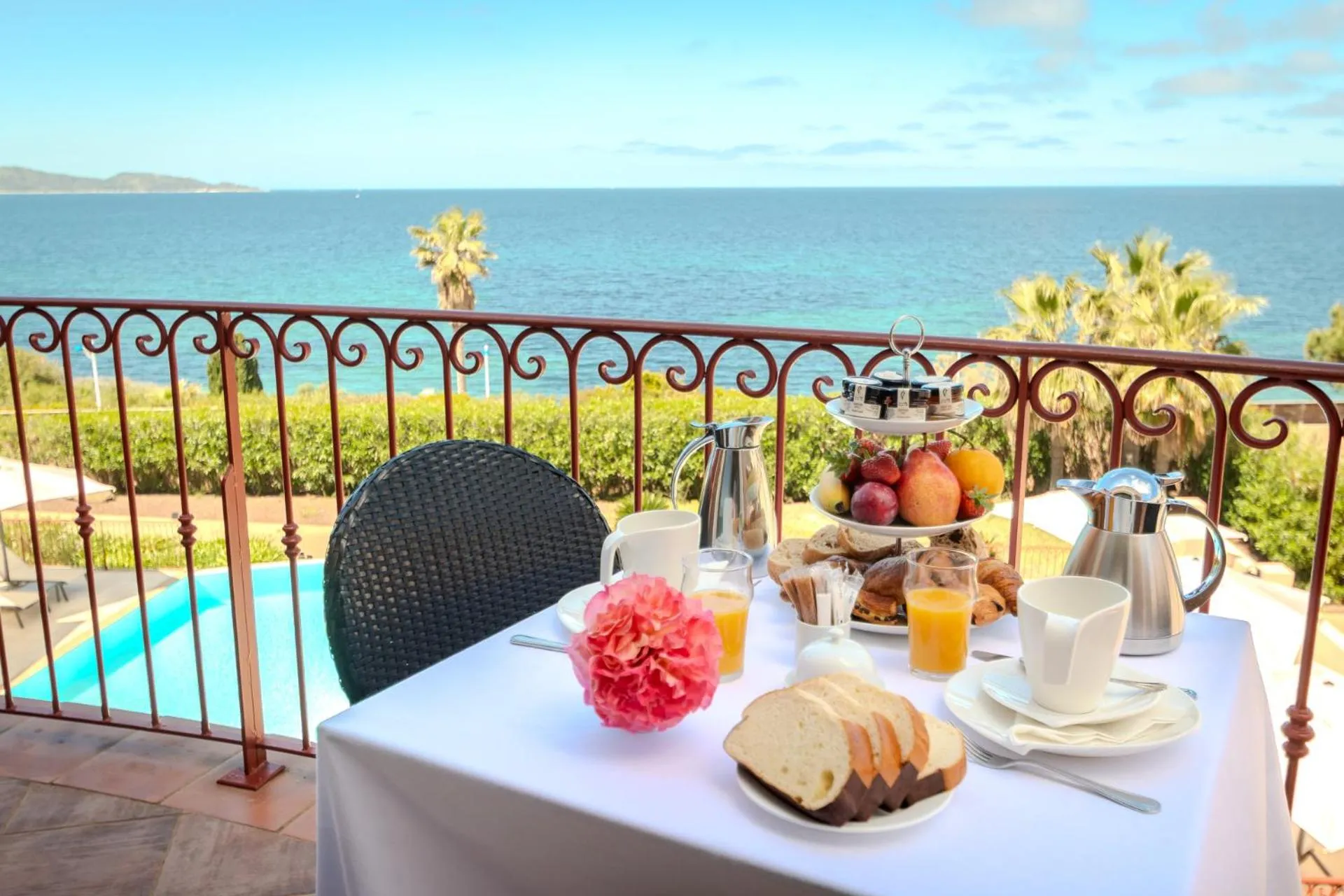 Sea view in Hôtel Demeure Loredana