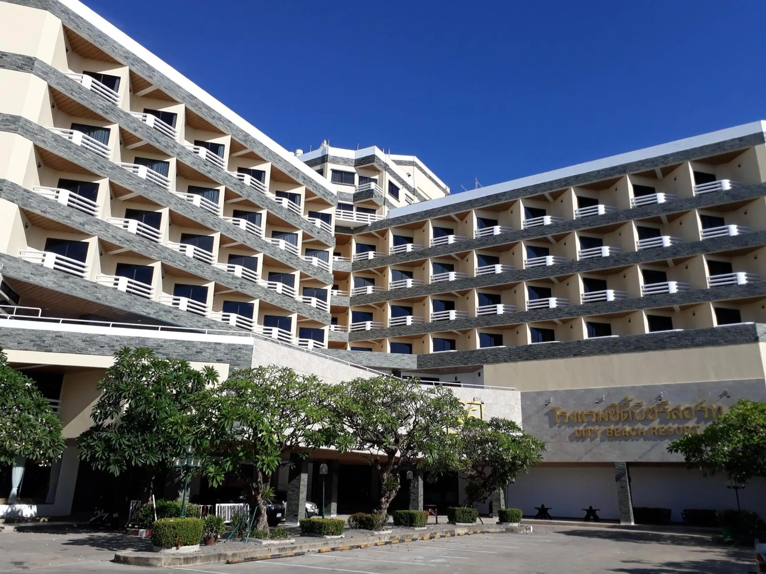 Property building in City Beach Resort