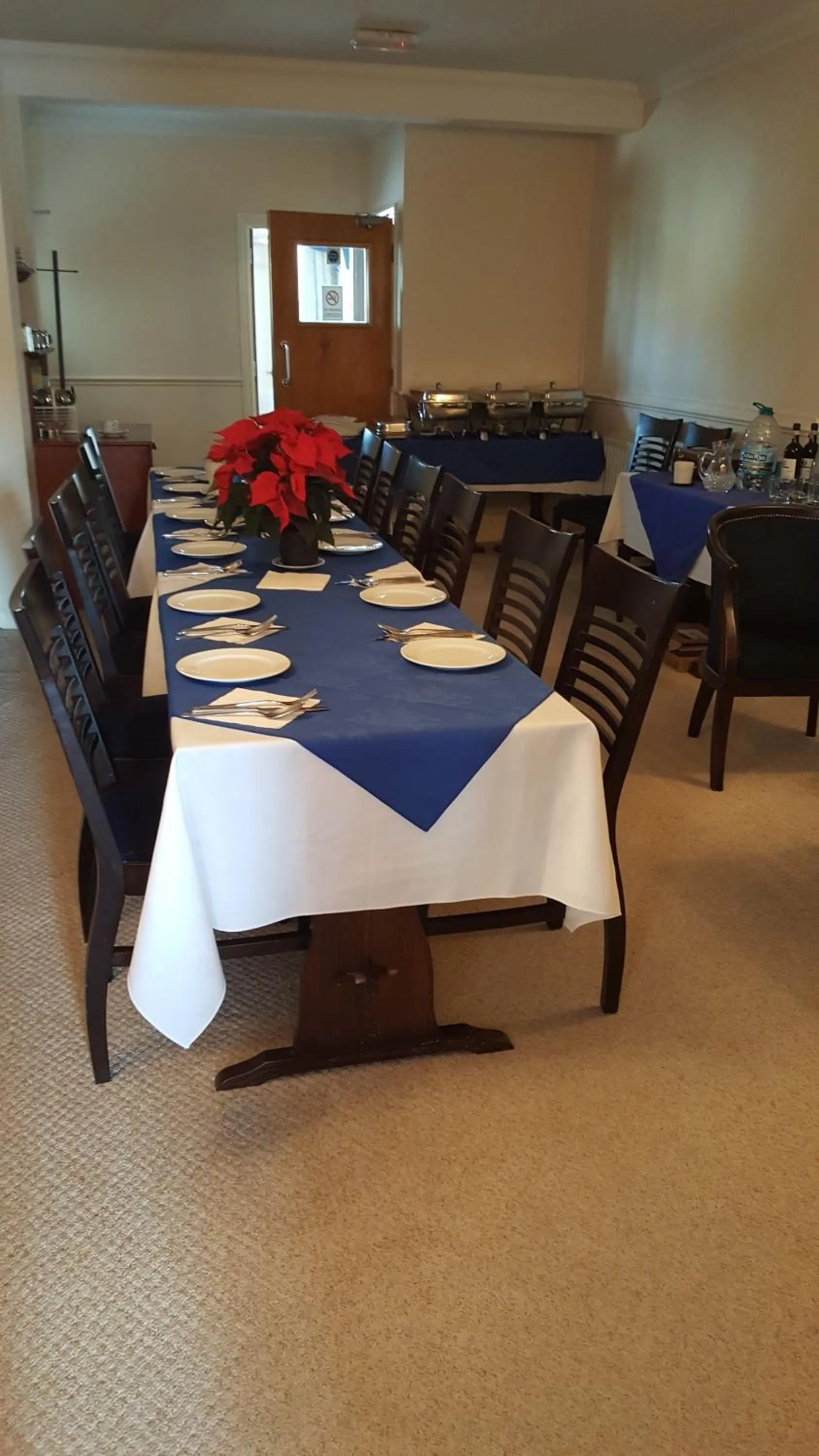 Restaurant/places to eat in Airport Guest House