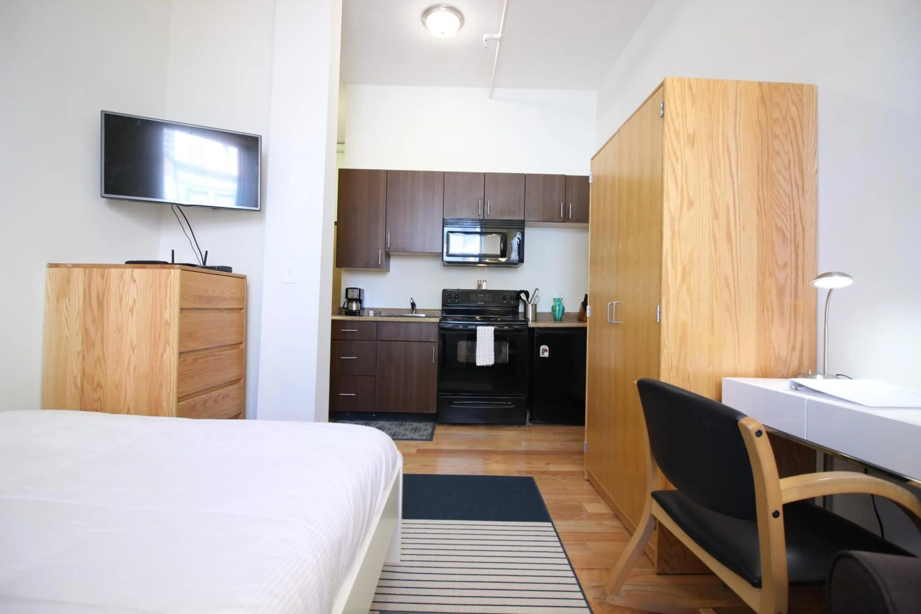 Bed in Temple Place Suites