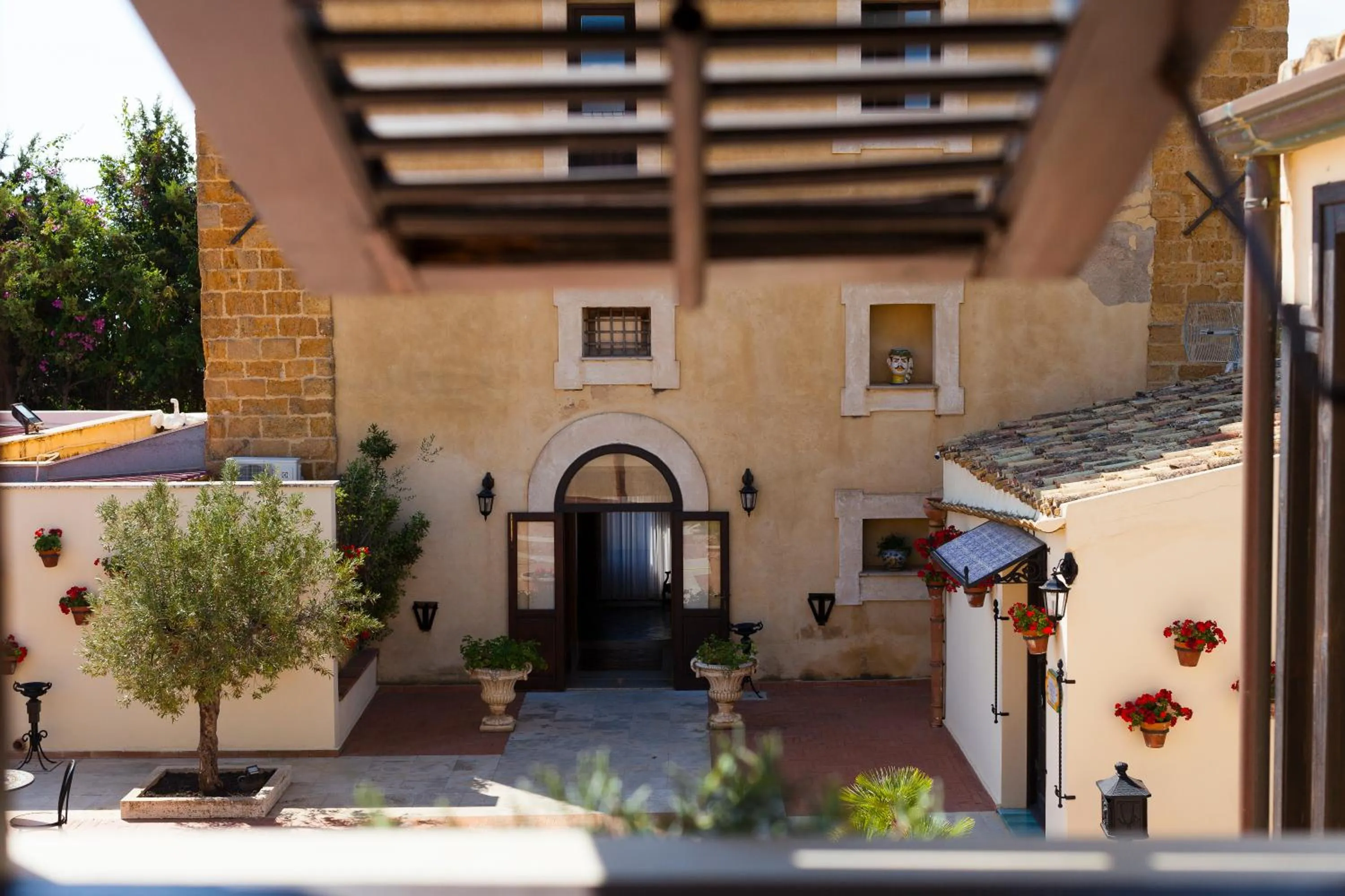 Hotel Foresteria Baglio Della Luna