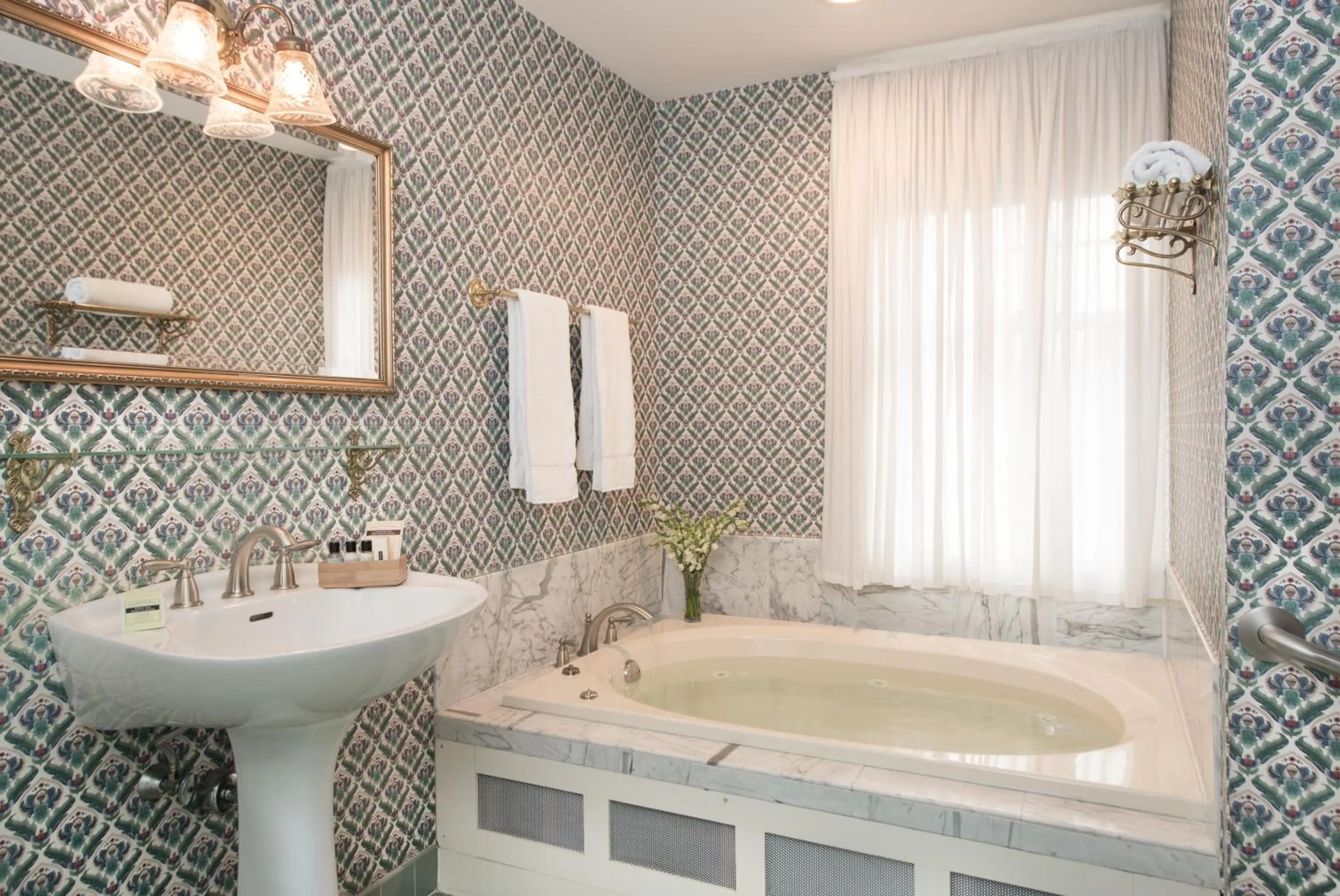 The INN at Ormsby Hill