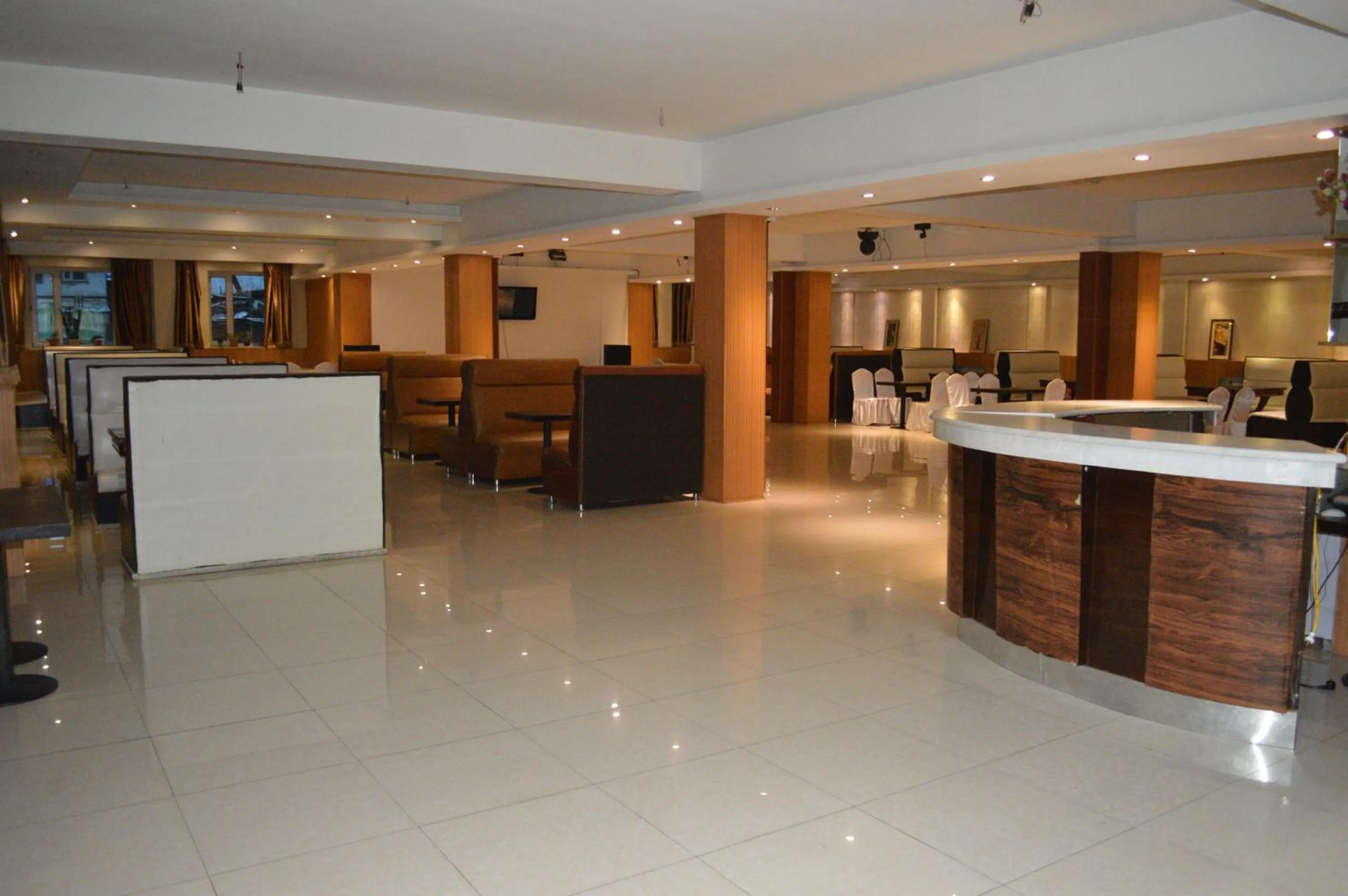 Lounge or bar in Land Hotel