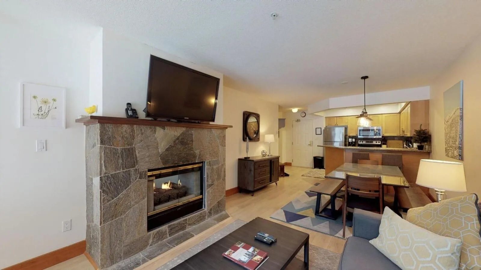 TV and multimedia in Powderhorn by Whistler Blackcomb Vacation Rentals