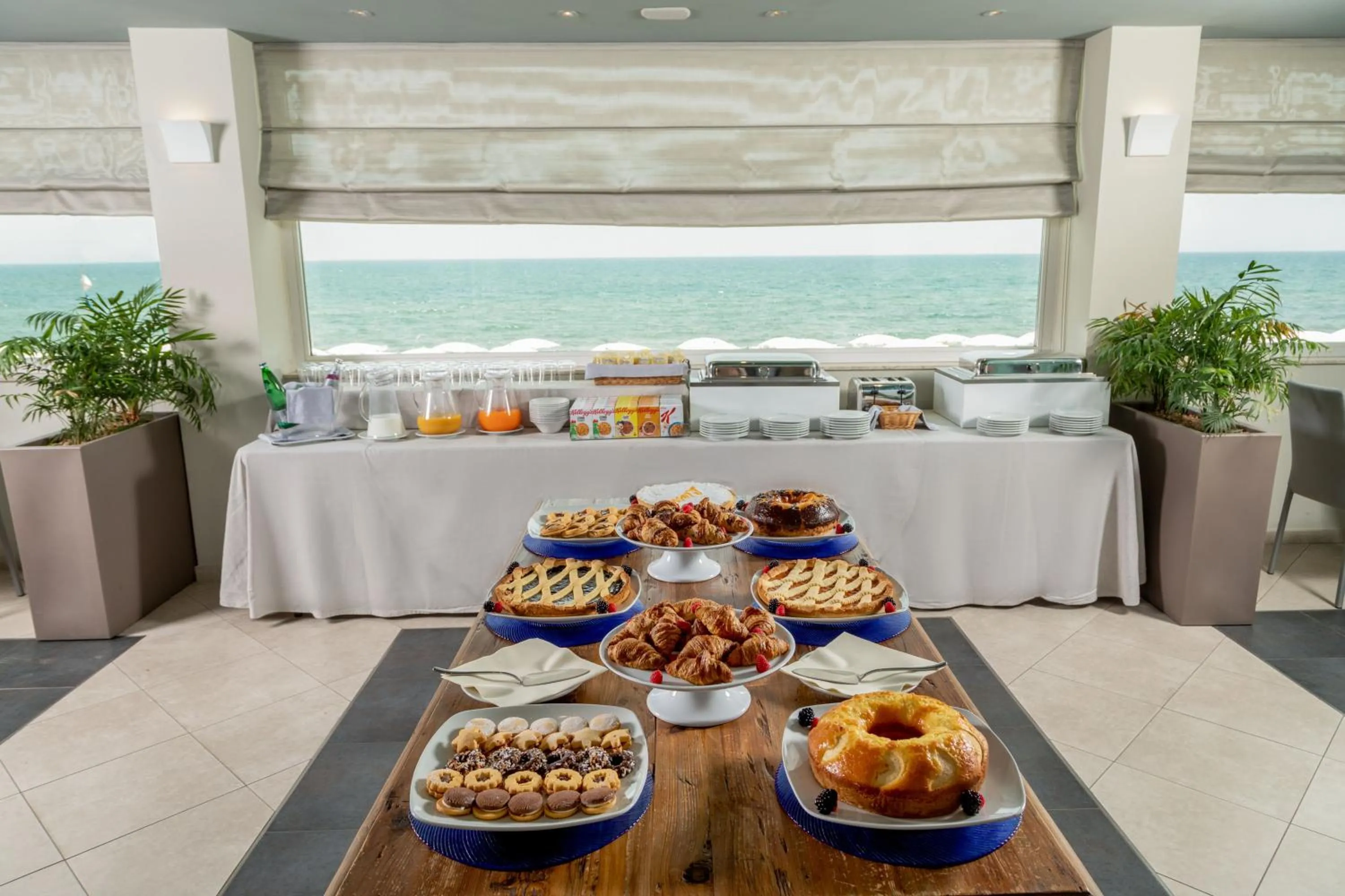 Food and drinks in Hotel Miramare