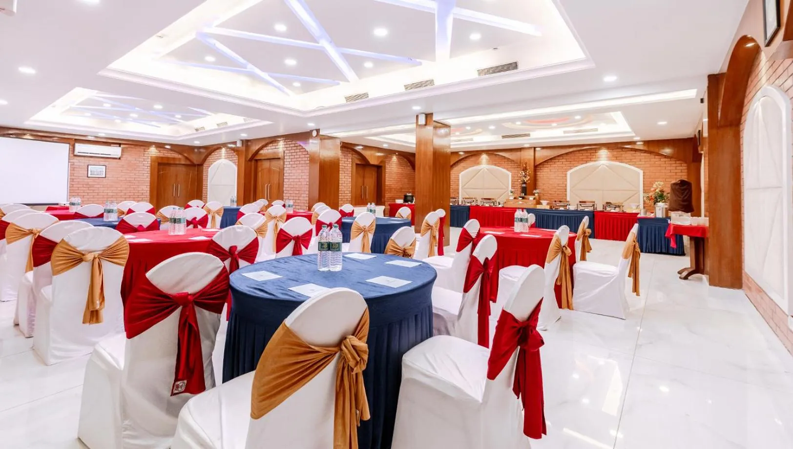 Banquet/Function facilities in SFO Hotel and Suites