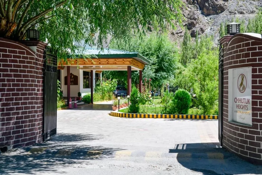 Hotel Chhutuk Heights