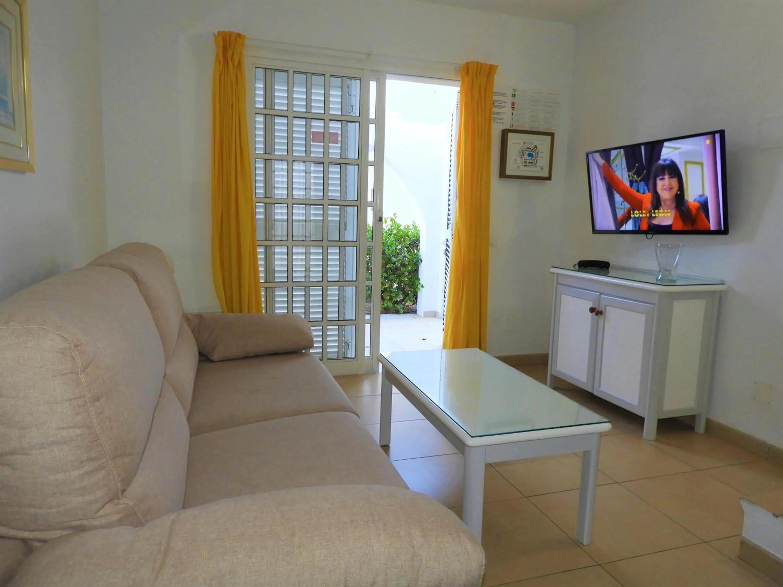 Living room in Bungalows Parque Nogal