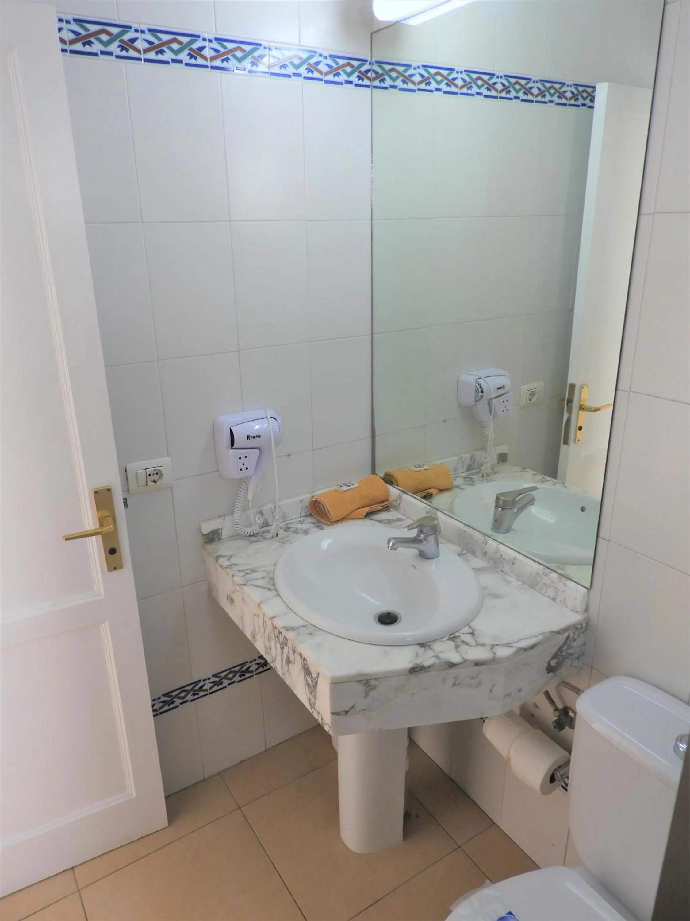 Bathroom in Bungalows Parque Nogal