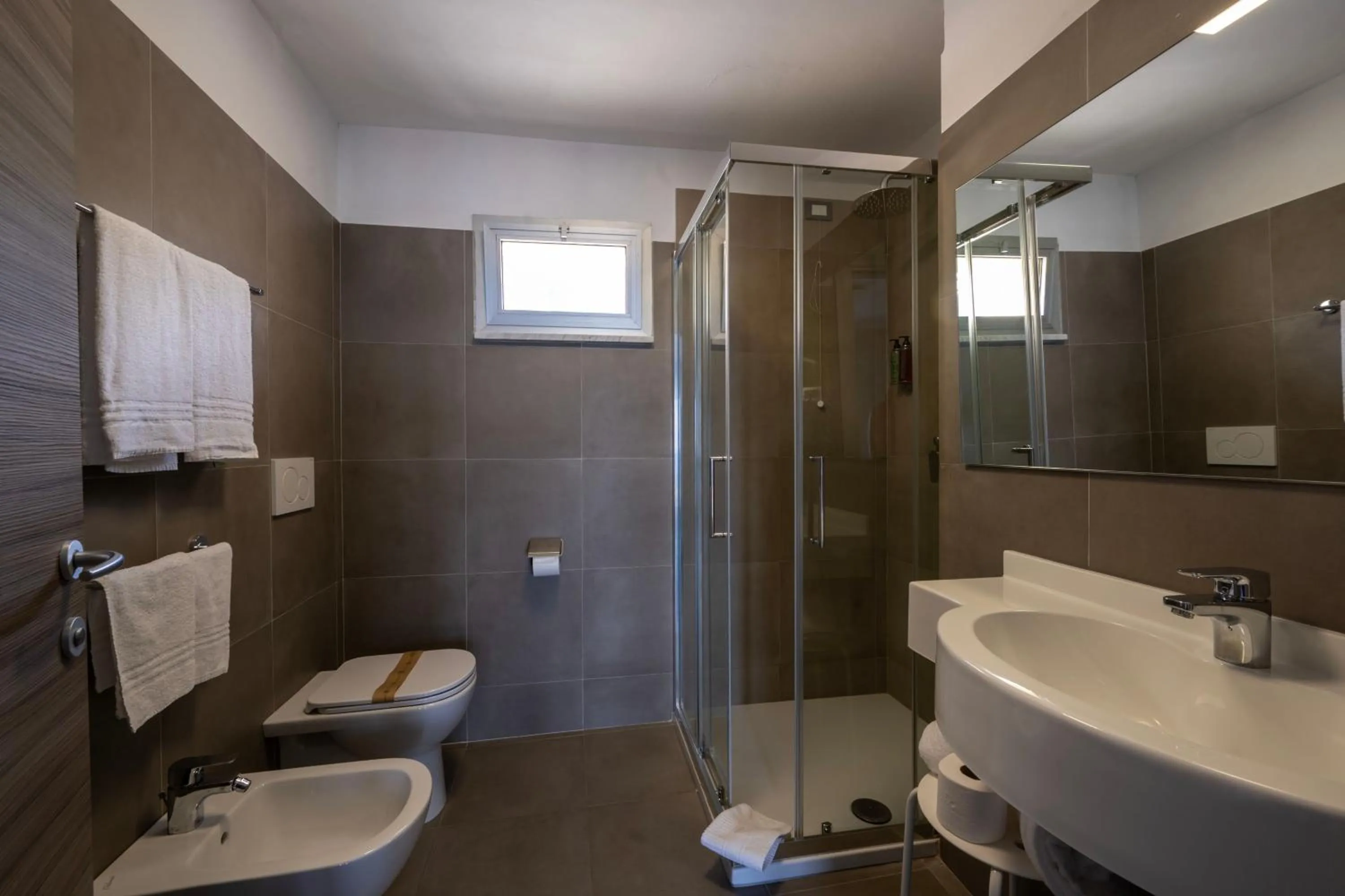 Bathroom in Hotel Mediterraneo