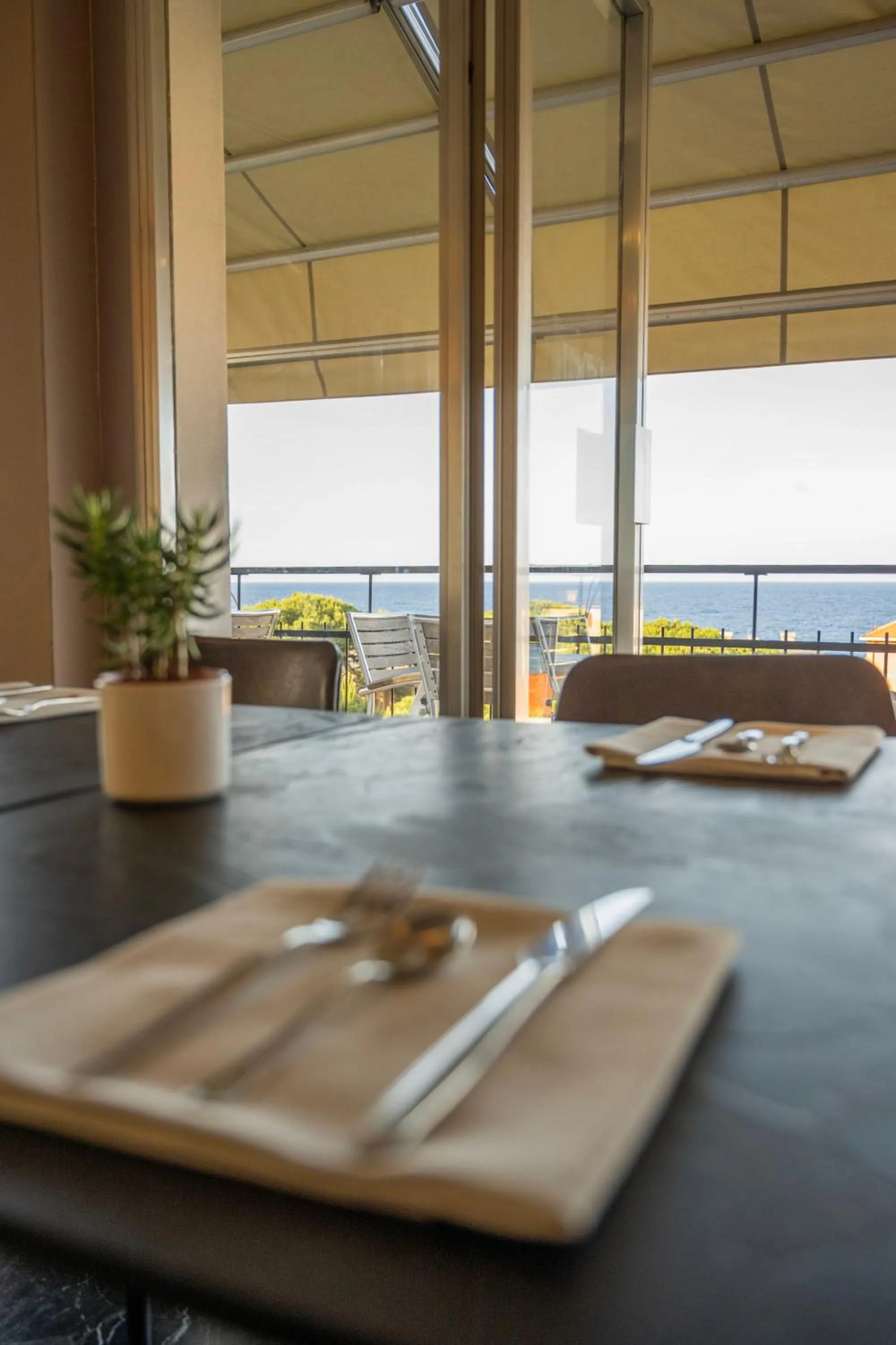 Breakfast in Hotel Mediterraneo