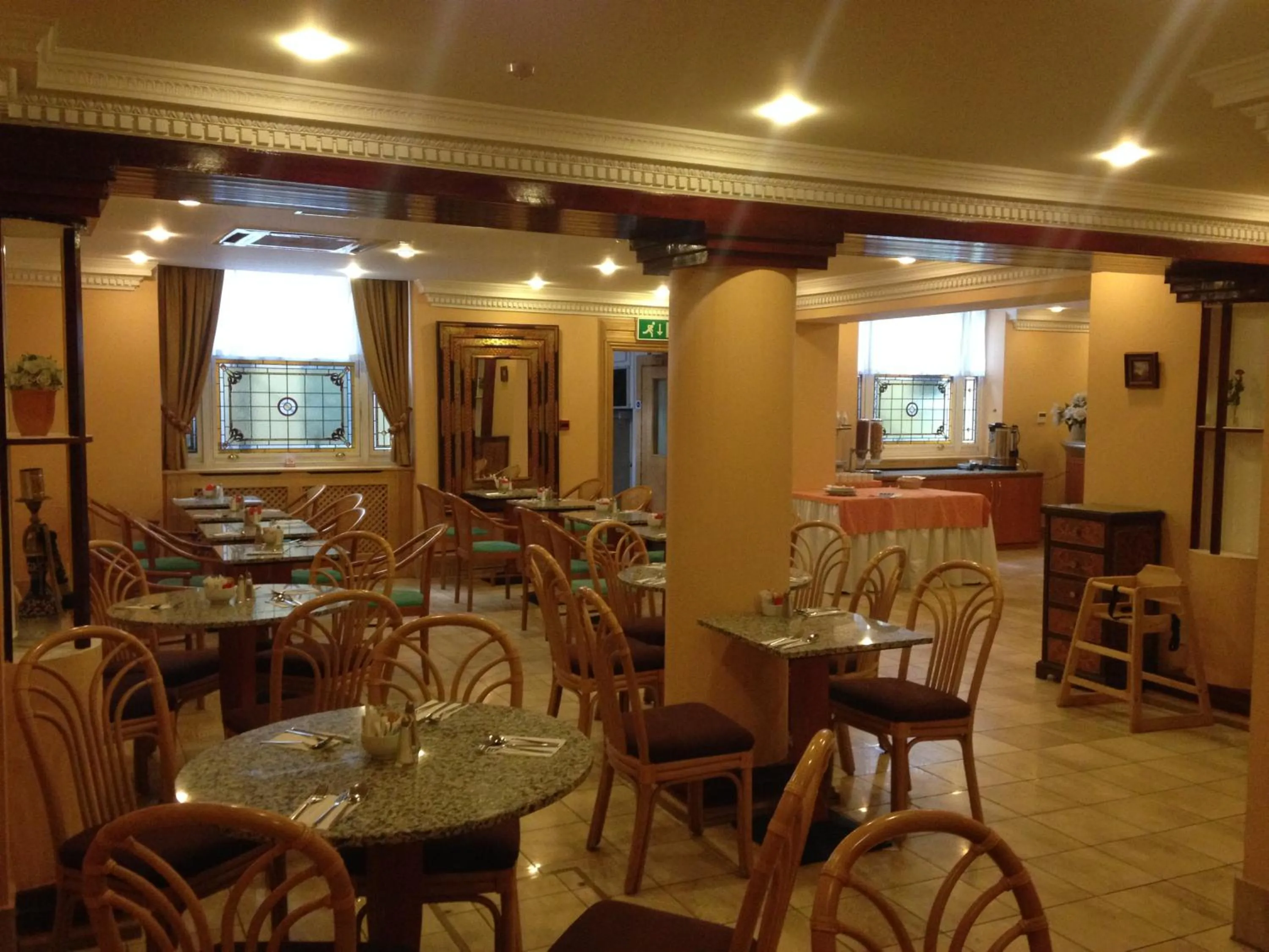 Lobby or reception in Troy Hotel