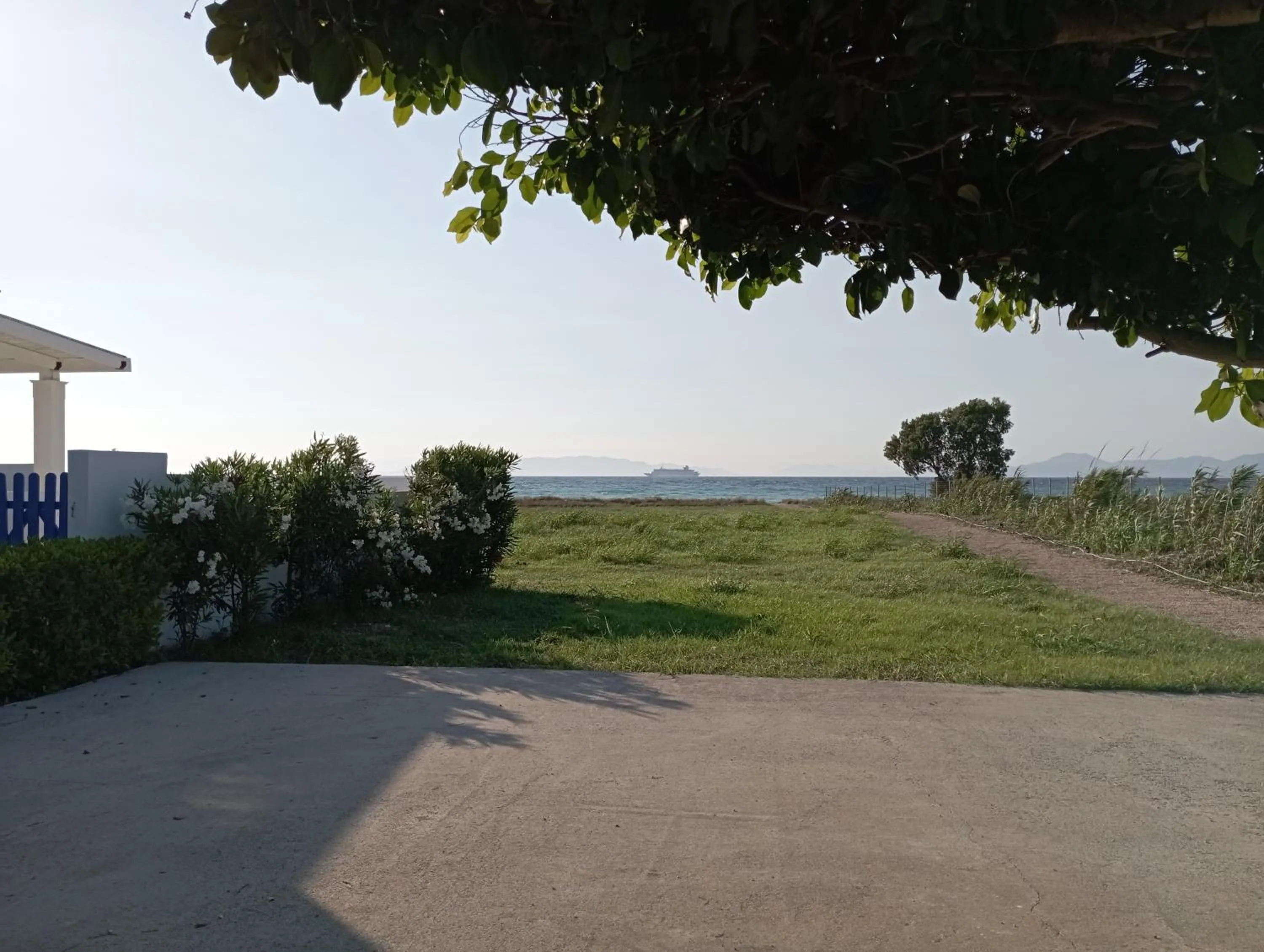 Day in Nautilus Beach House