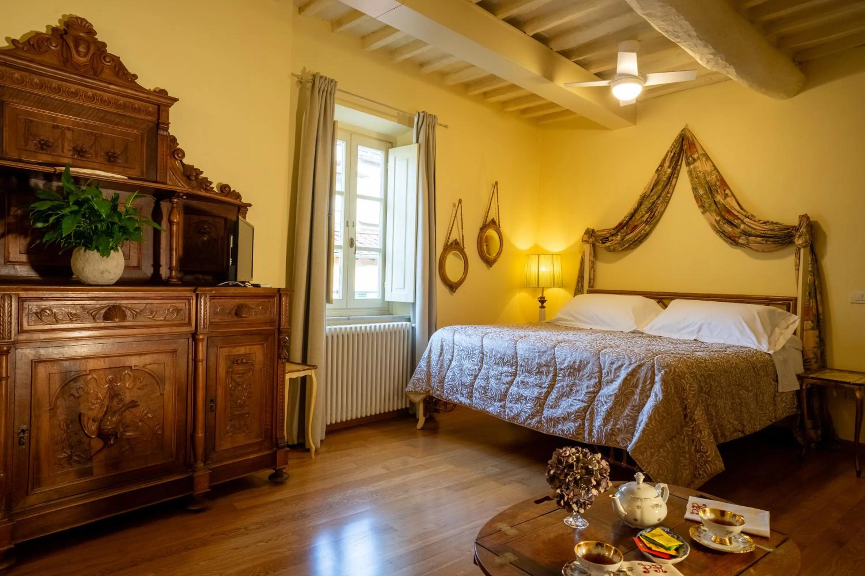 Bed in Palazzo Rocchi - Residenza D'Epoca