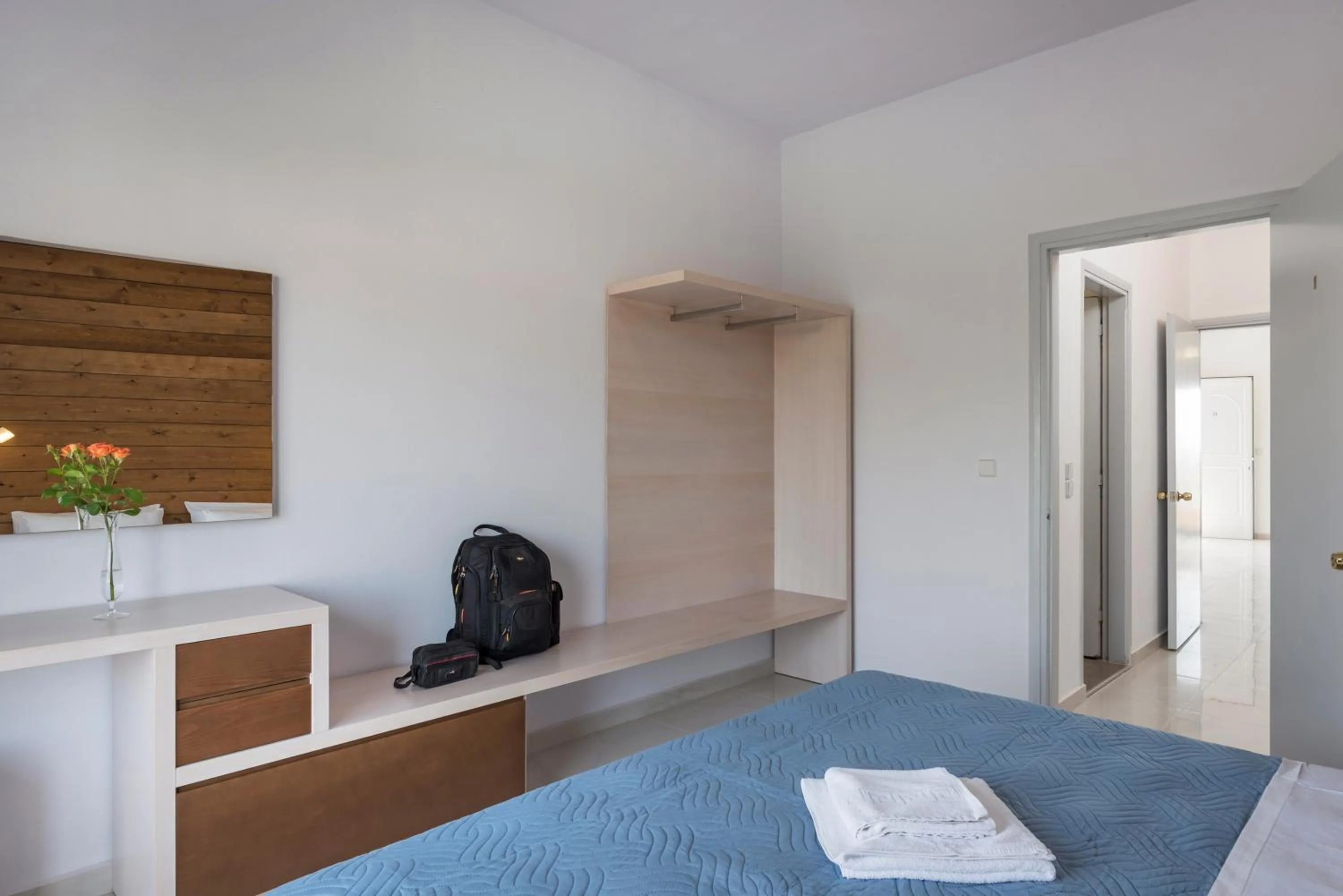 Bed in Esplanade Apartments - Heated Pool