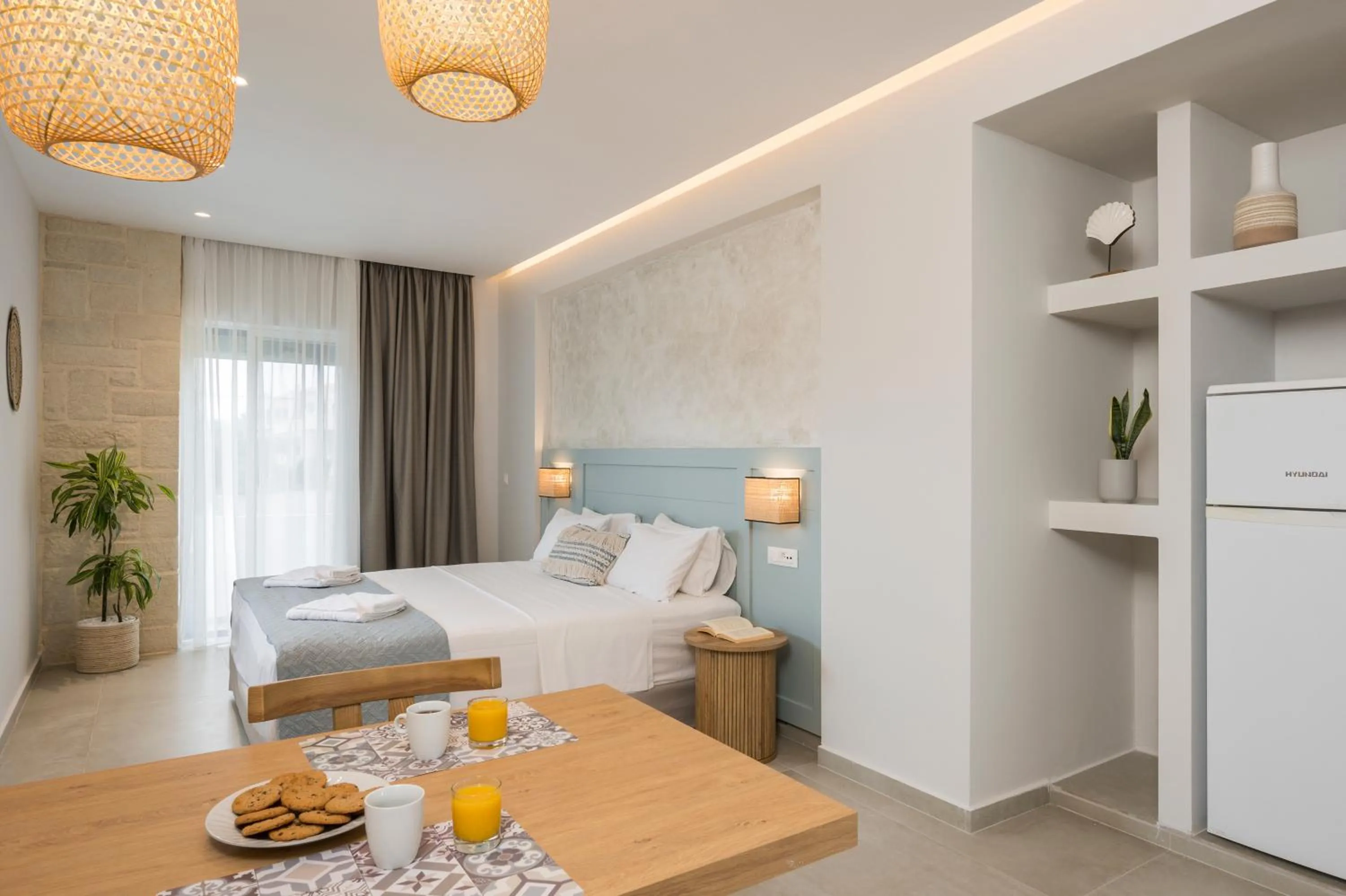 Bed in Esplanade Apartments - Heated Pool