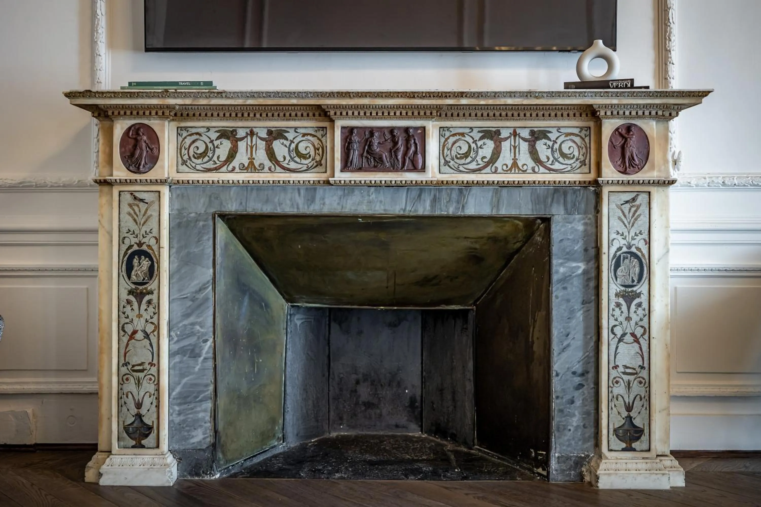 fireplace in Il Rivalta - Place of Charme