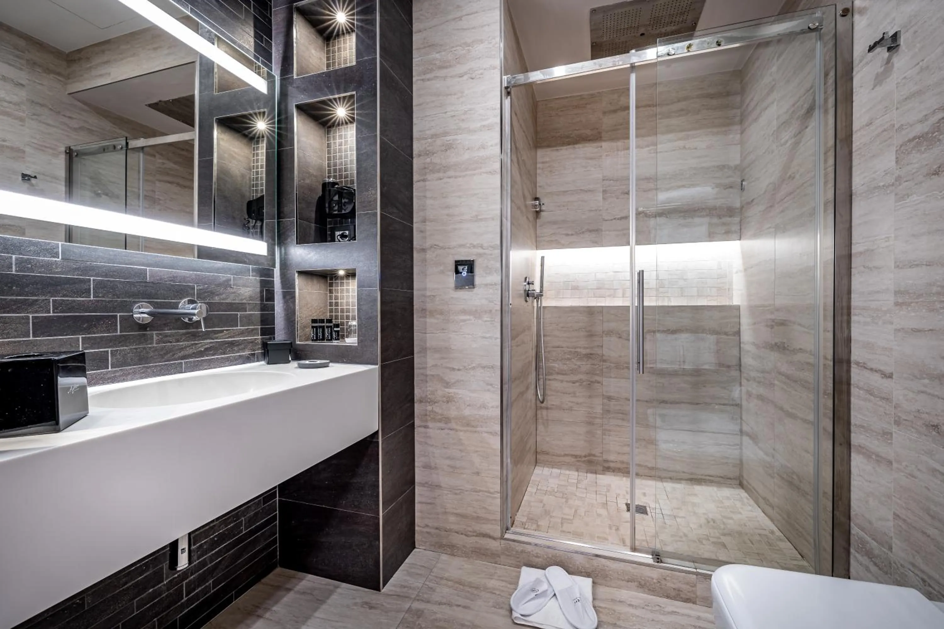 Shower in Il Rivalta - Place of Charme