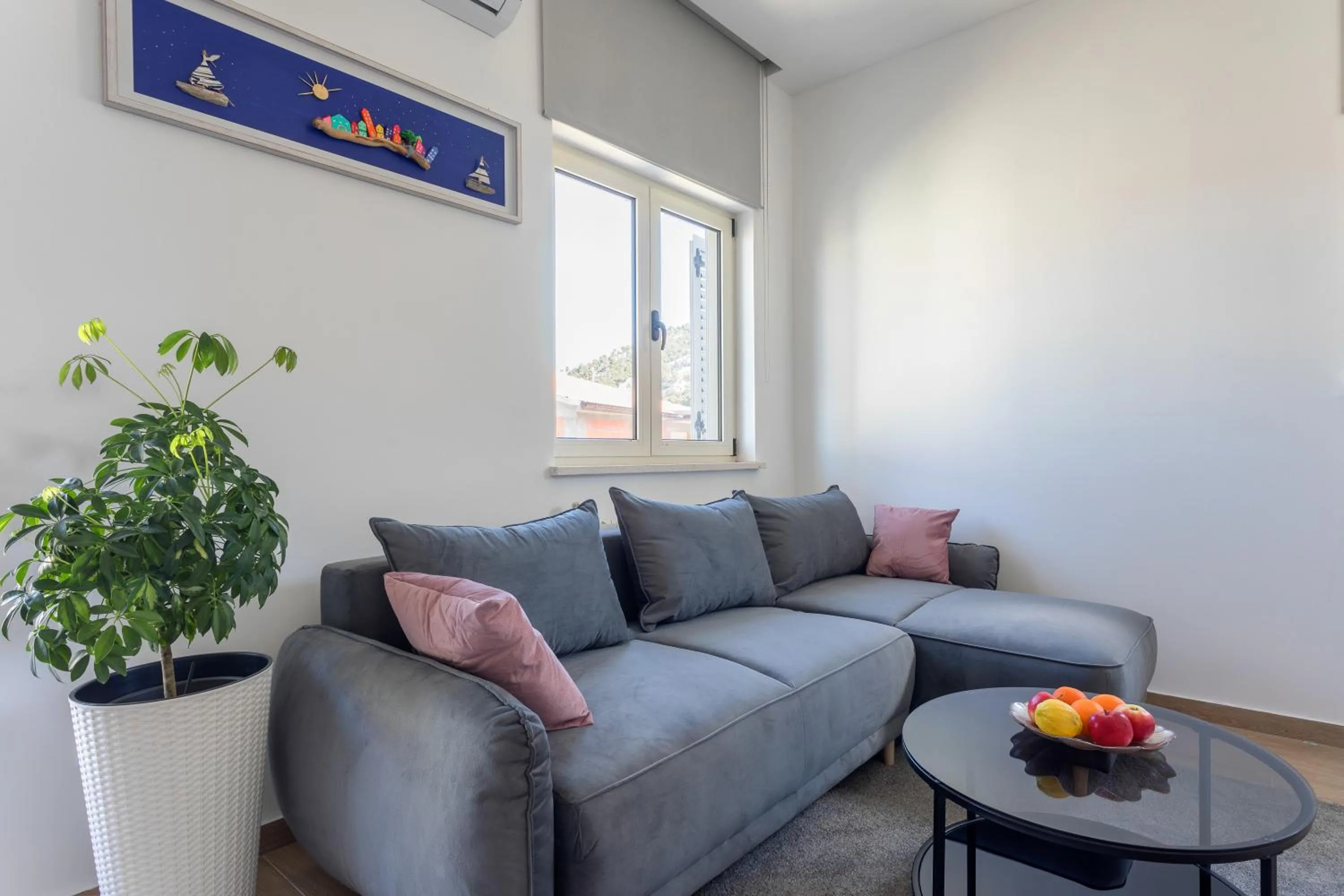 Apartments Jakic