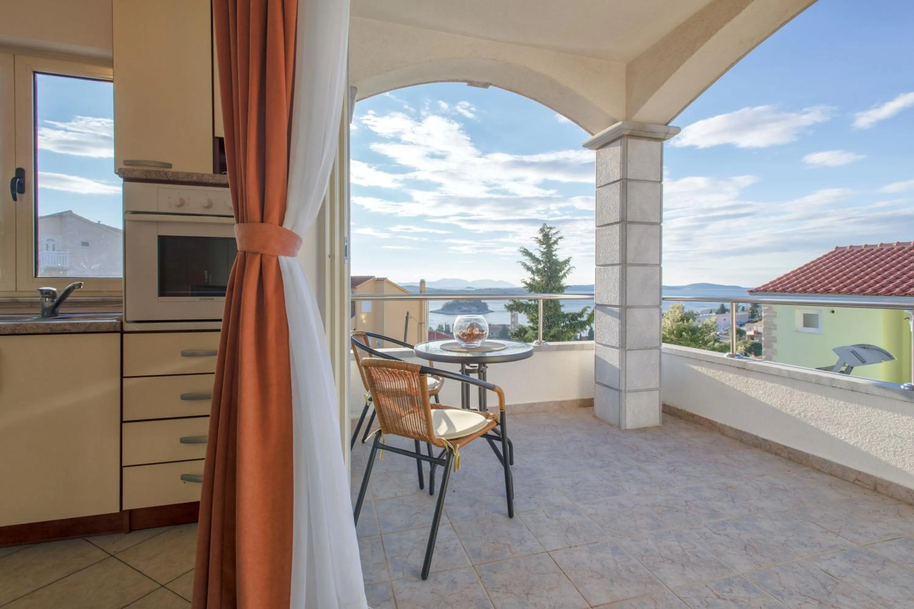 Apartments Jakic