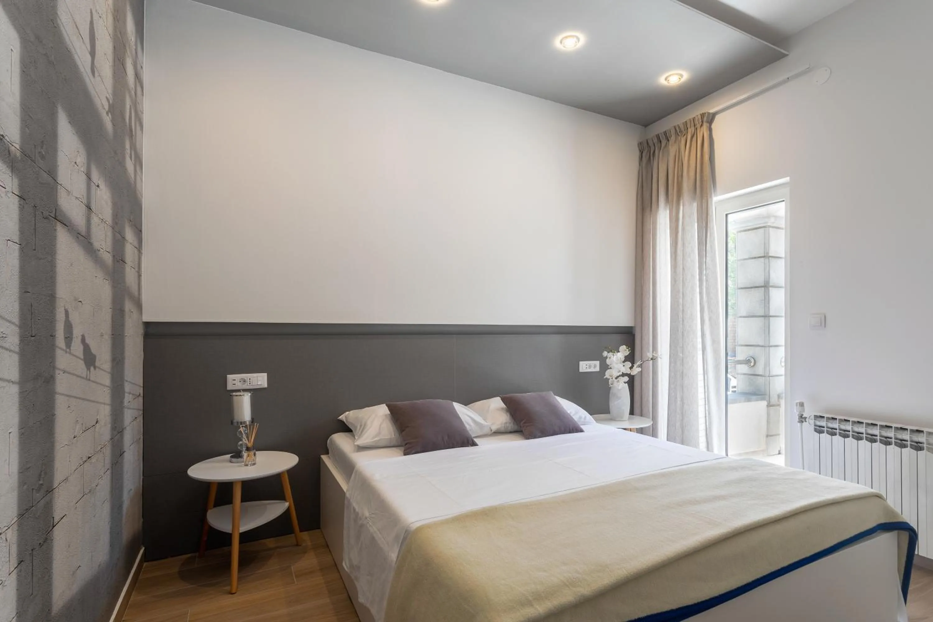 Bed in Apartments Jakic