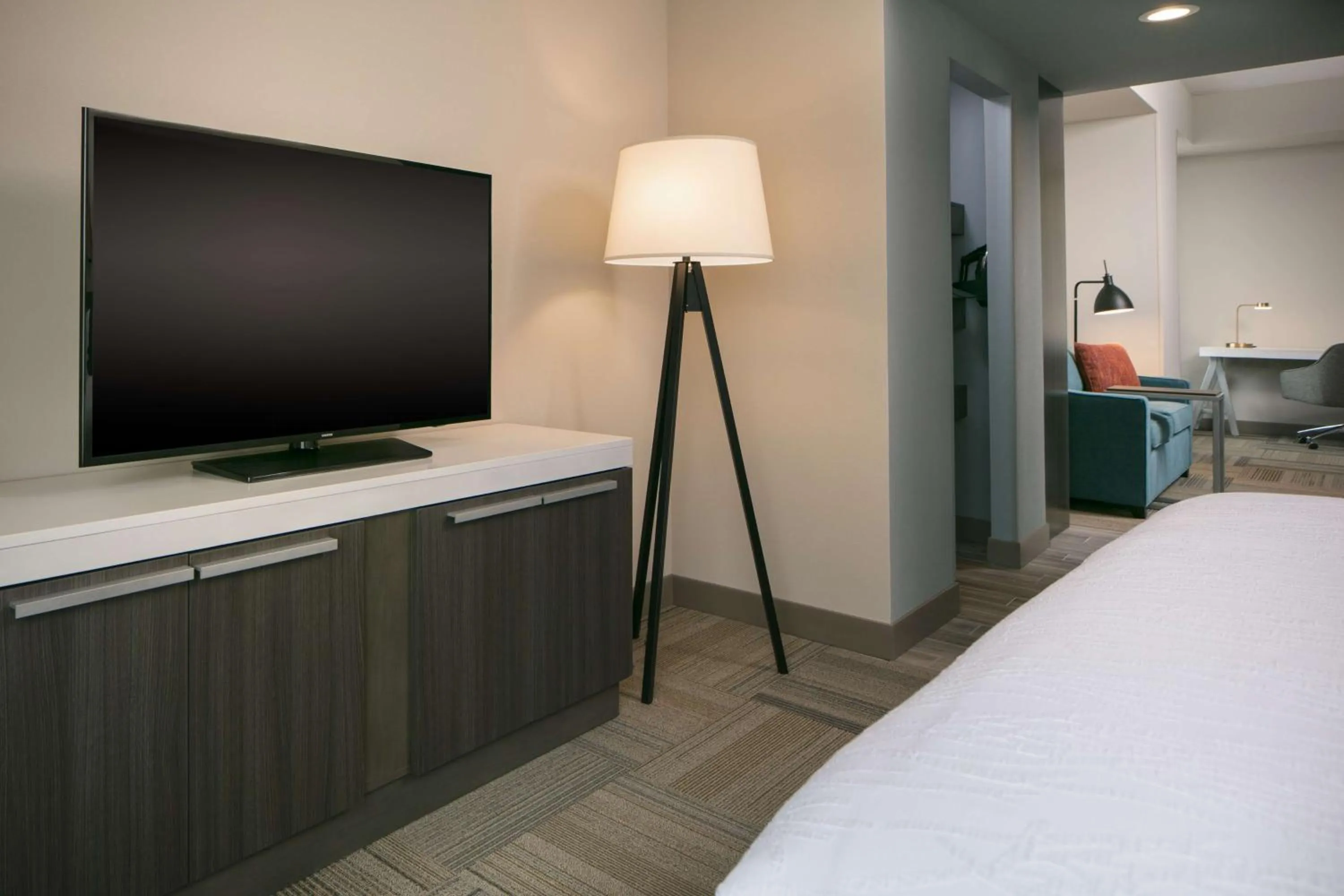 Bed in Hilton Garden Inn Iowa City Downtown University