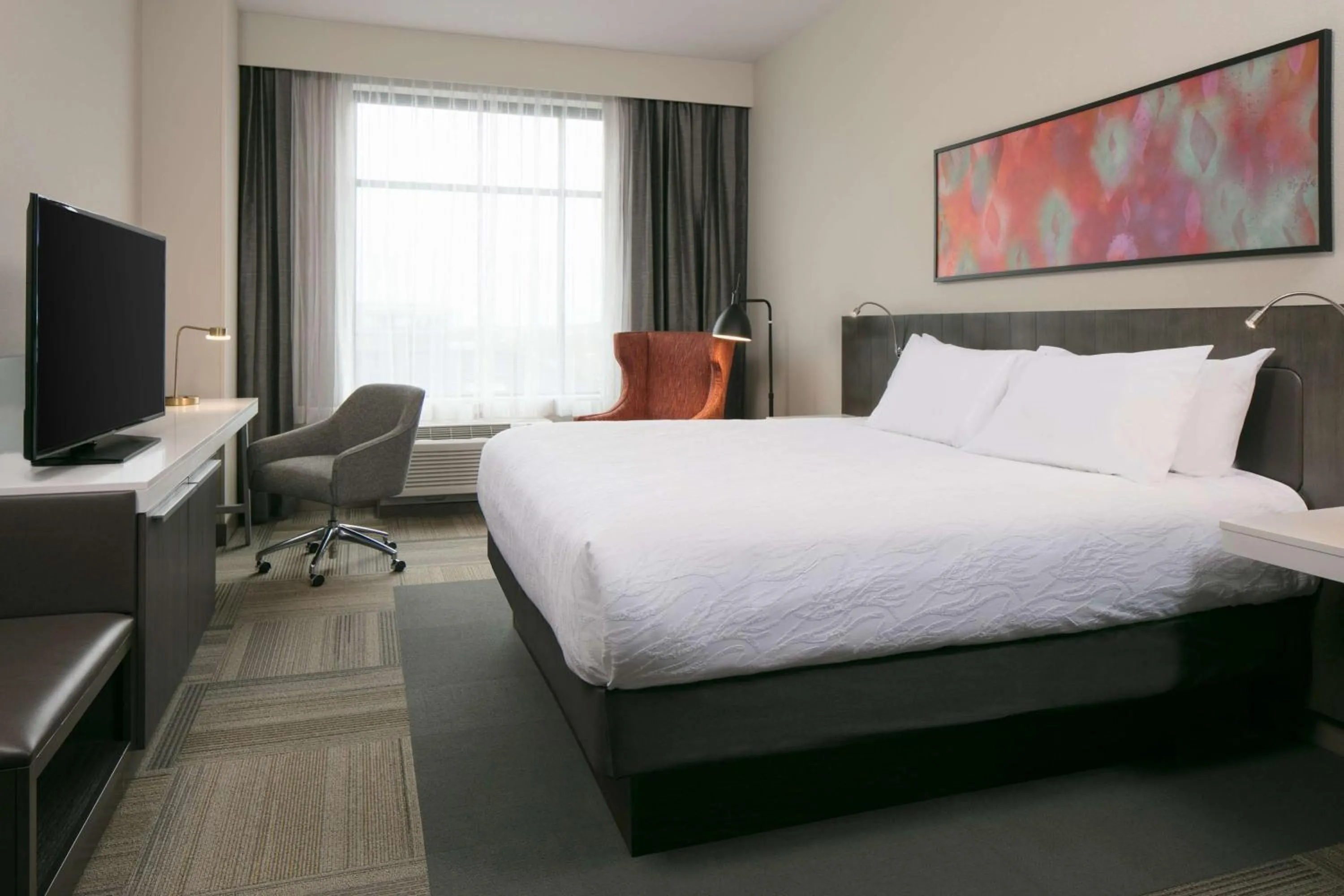 Bedroom, Bed in Hilton Garden Inn Iowa City Downtown University