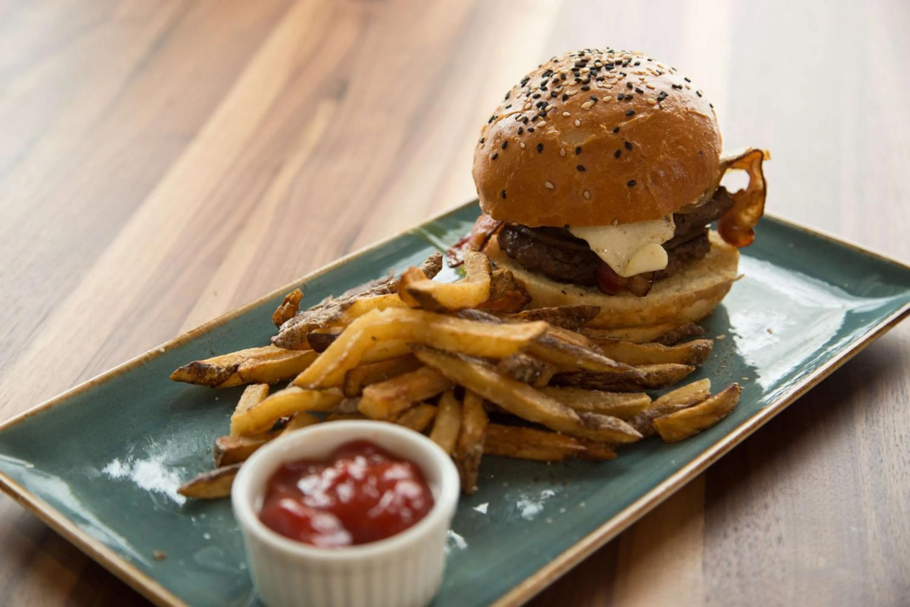 Restaurant/places to eat in Hilton Garden Inn Iowa City Downtown University