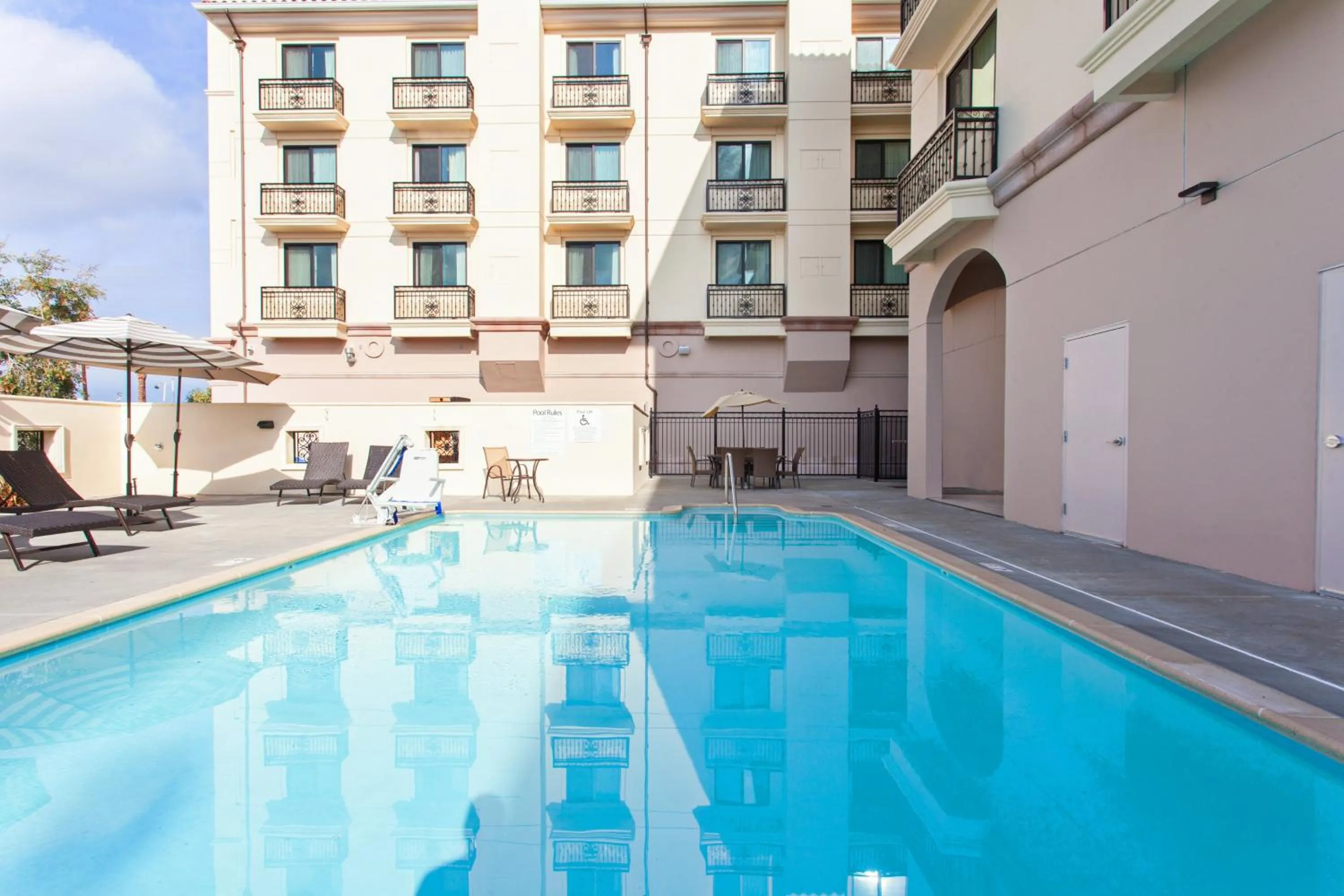 Swimming pool in Holiday Inn El Monte - Los Angeles by IHG