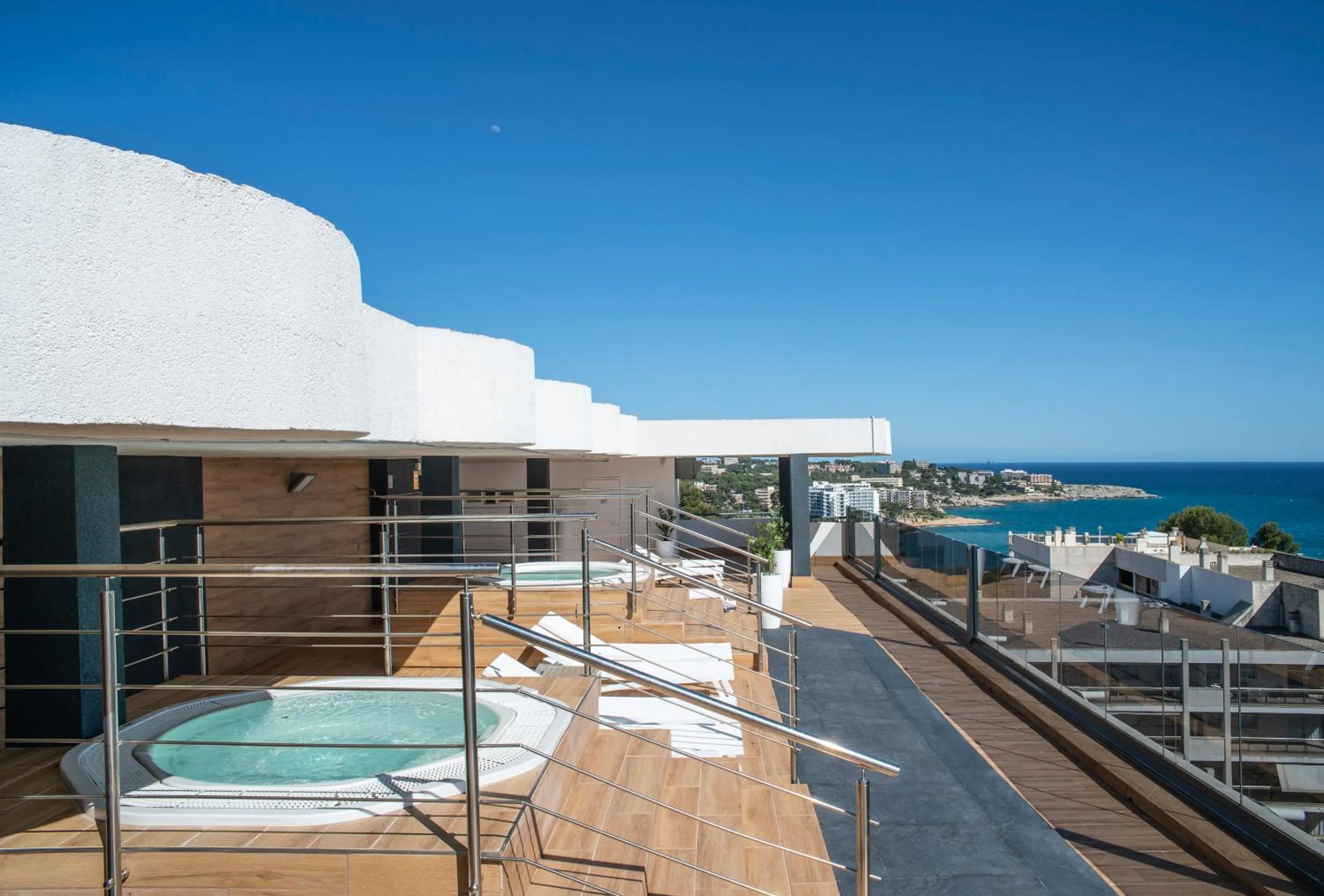 Balcony/Terrace in Hotel Salou Sunset - Adults Recommended - by Pierre & Vacances