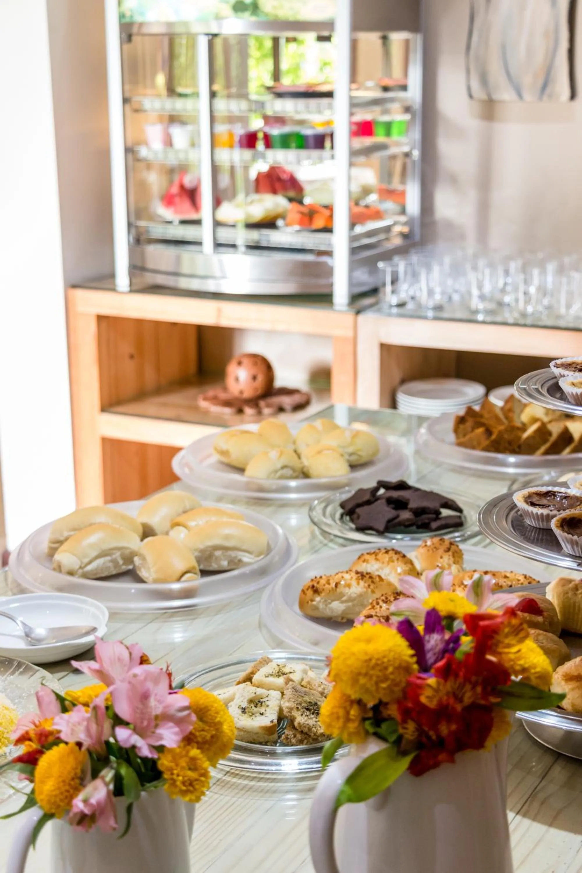 Buffet breakfast in Pousada da Terra
