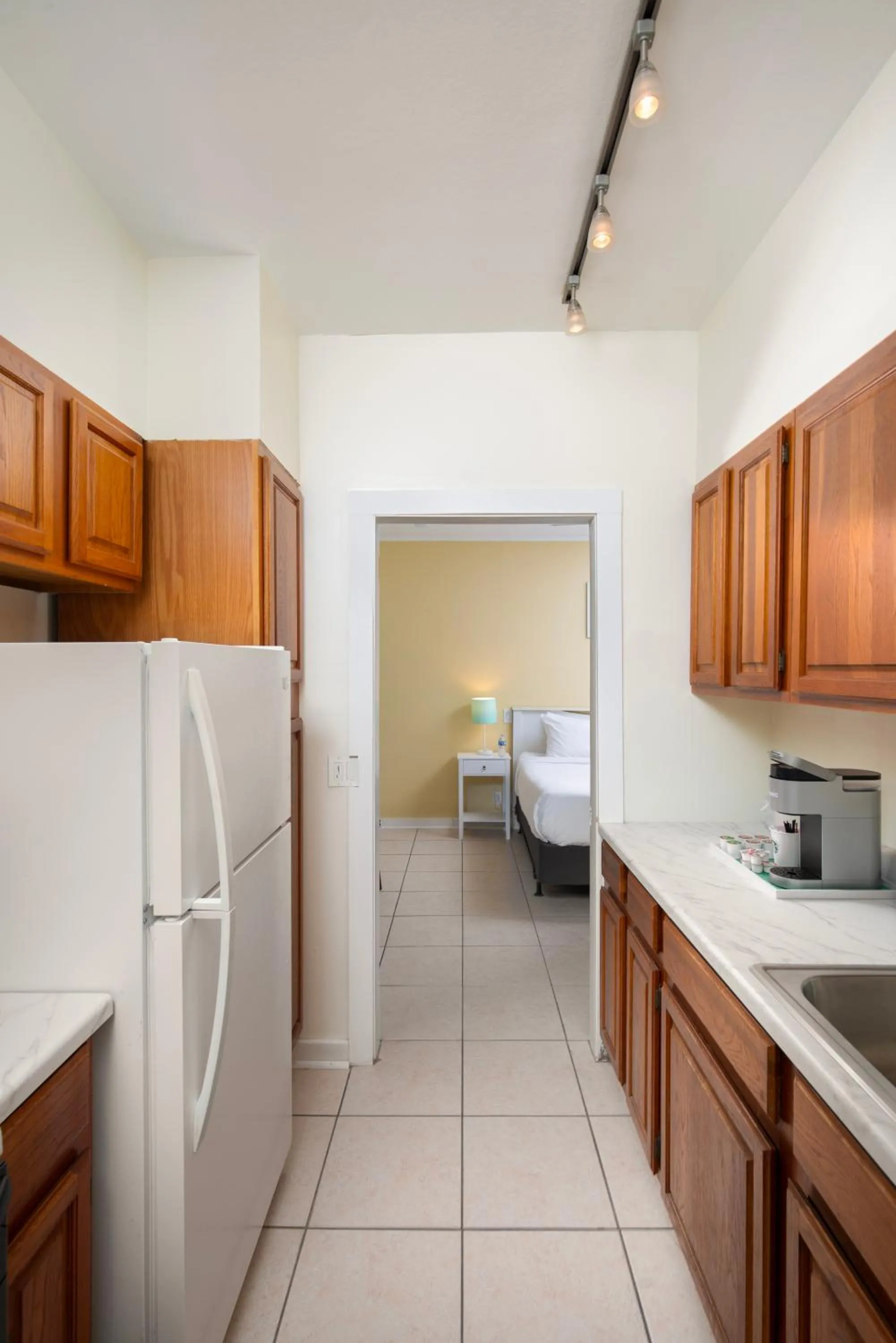 Kitchen or kitchenette in Southernmost Inn Adult Exclusive