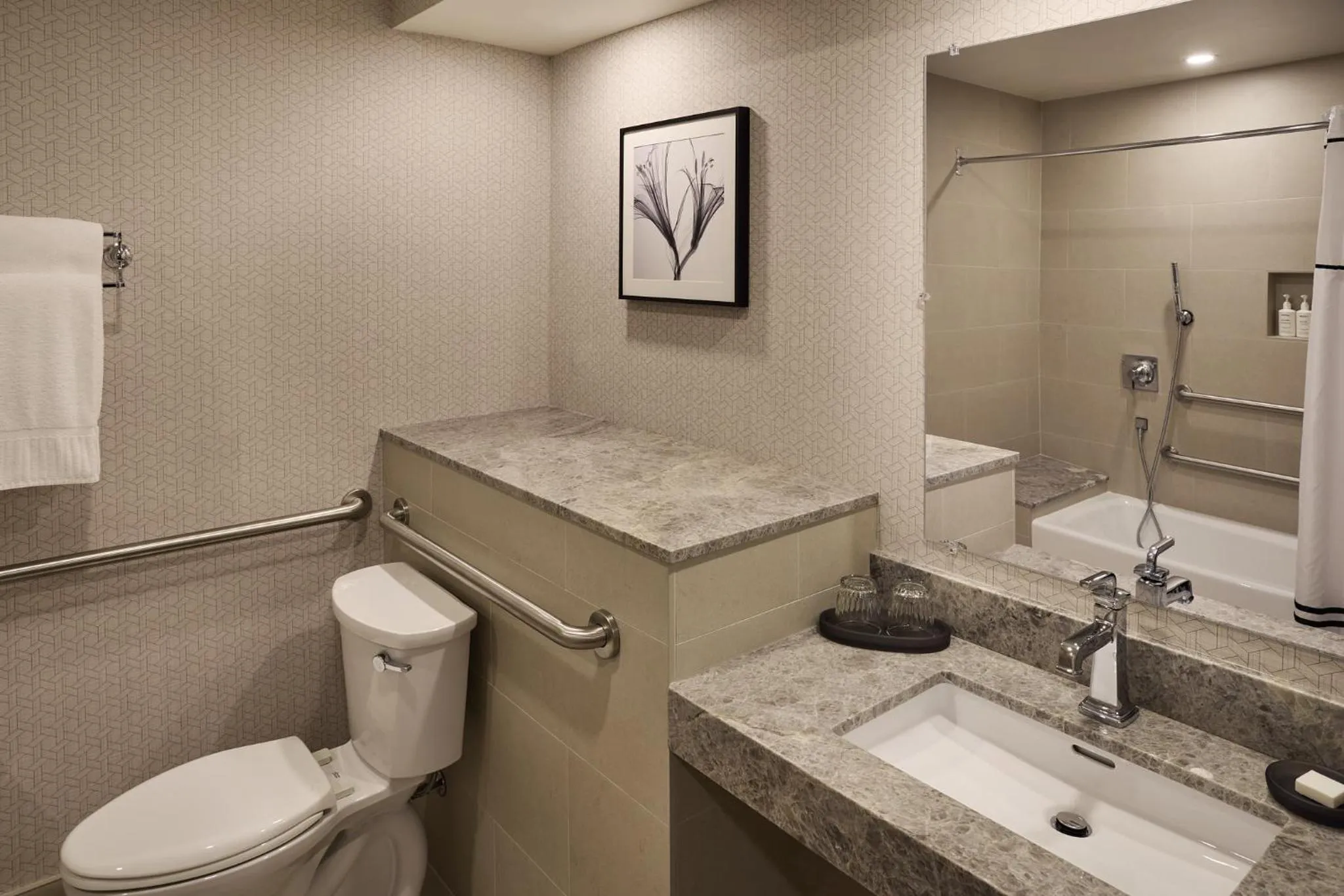 Bathroom in Lafayette Park Hotel & Spa