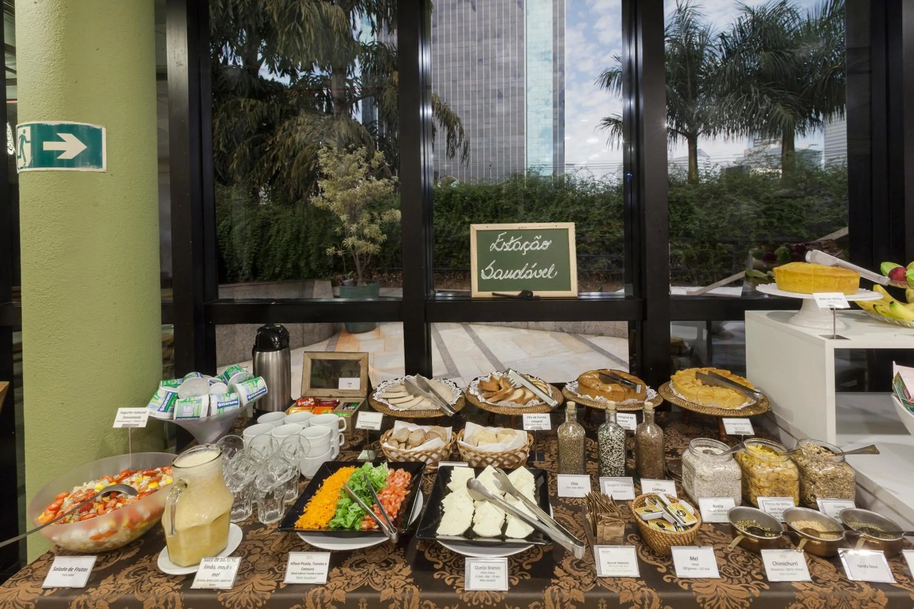 Breakfast in Blue Tree Premium Morumbi