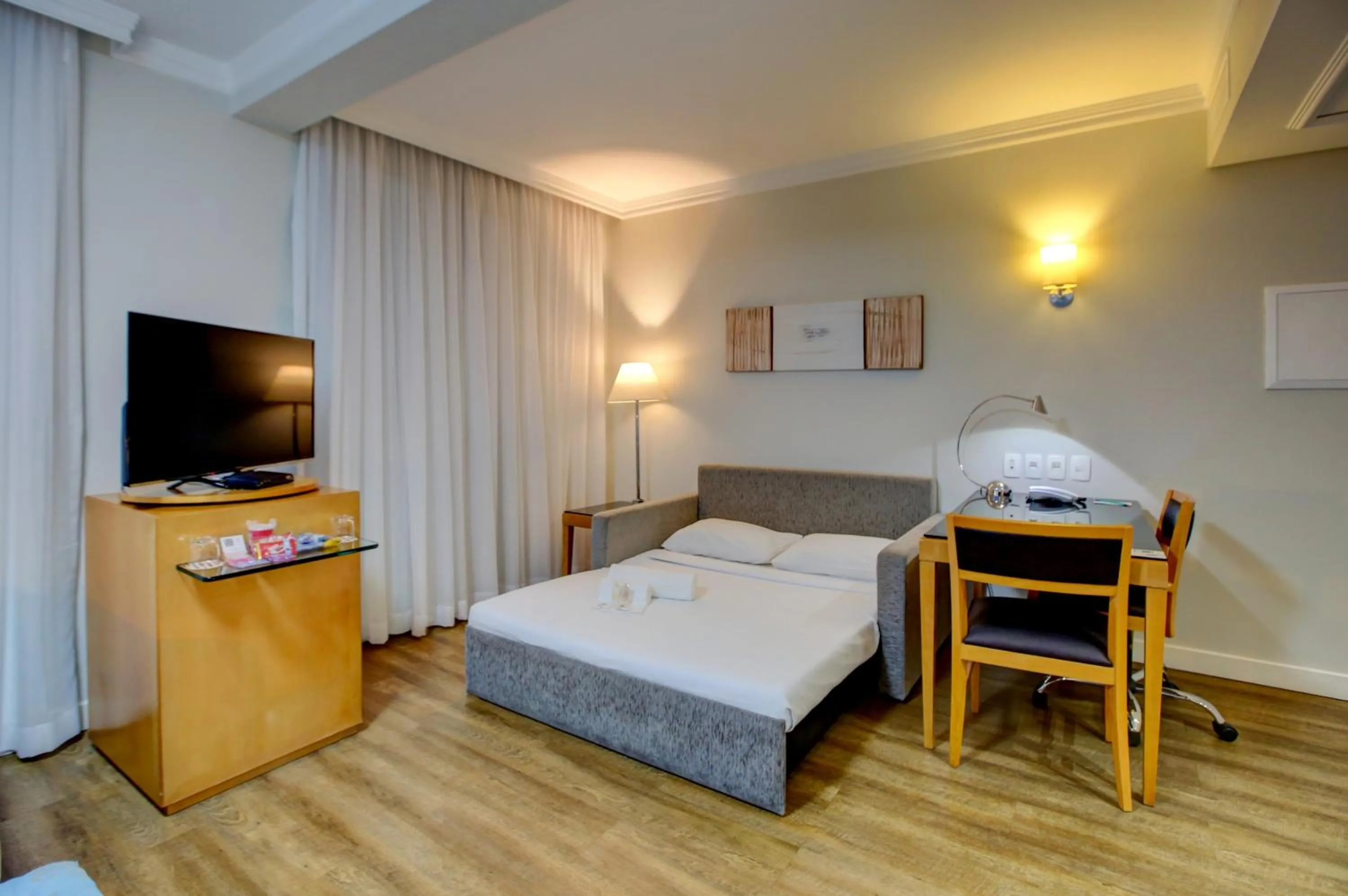 Bedroom, Bed in Quality Suítes Oscar Freire