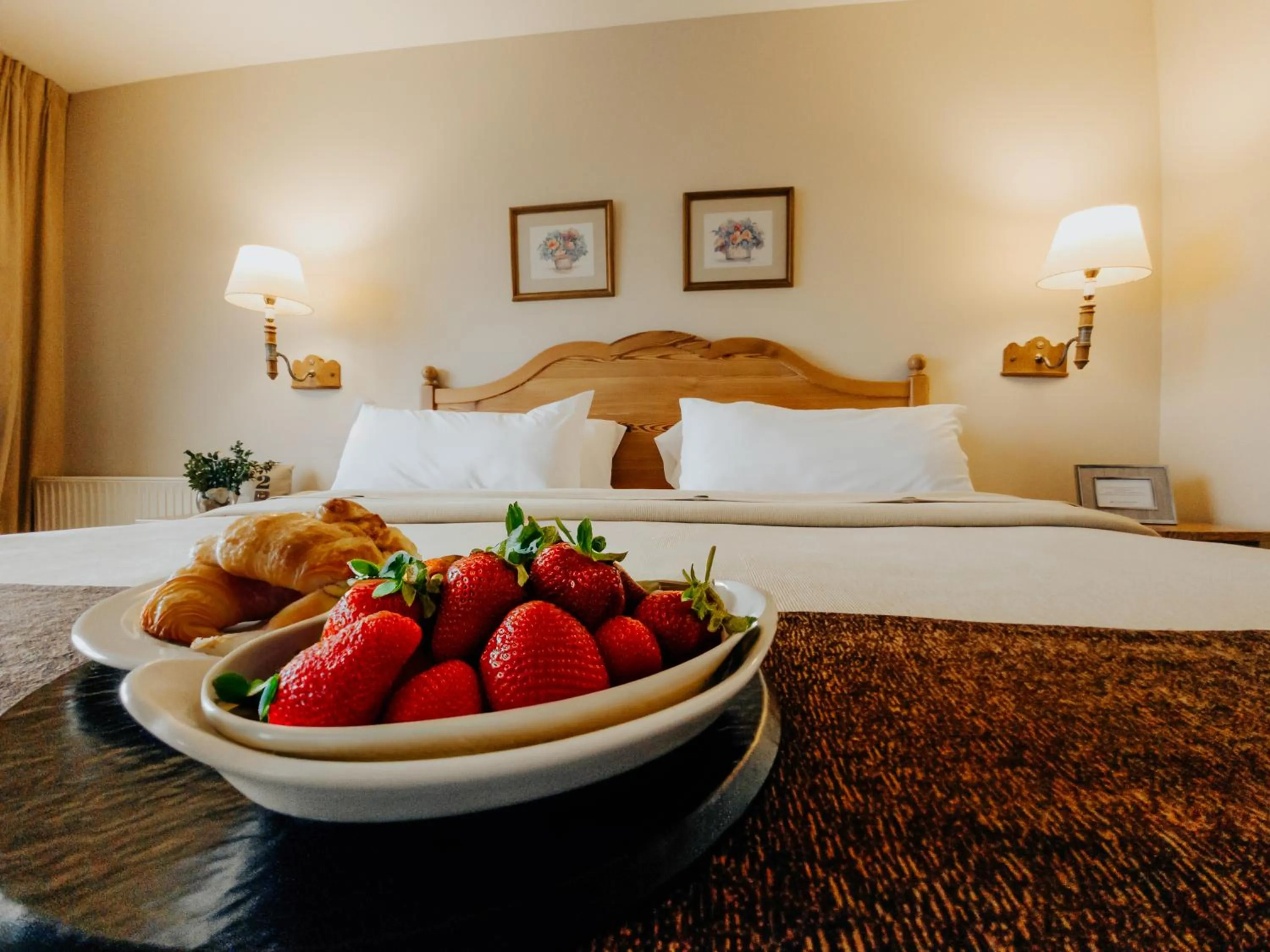 Bedroom, Bed in Wyndham Garden Ushuaia Hotel del Glaciar