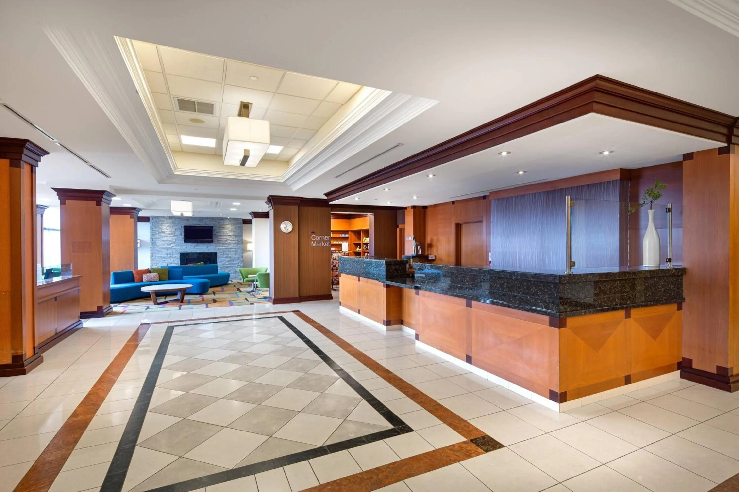Lobby or reception in Fairfield Inn & Suites by Marriott Toronto Airport