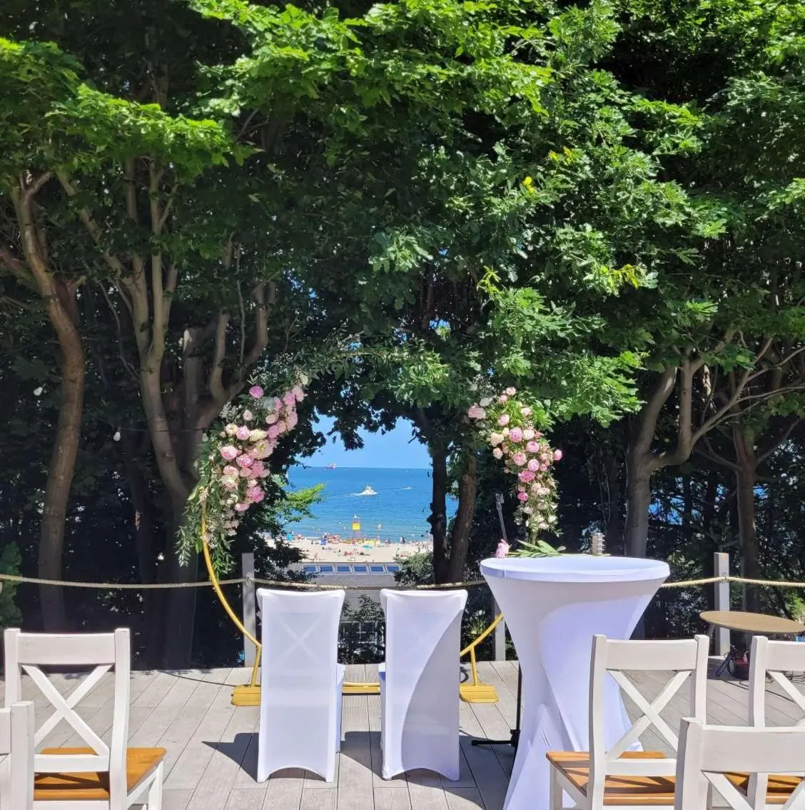 Property building in Błękitny Żagiel