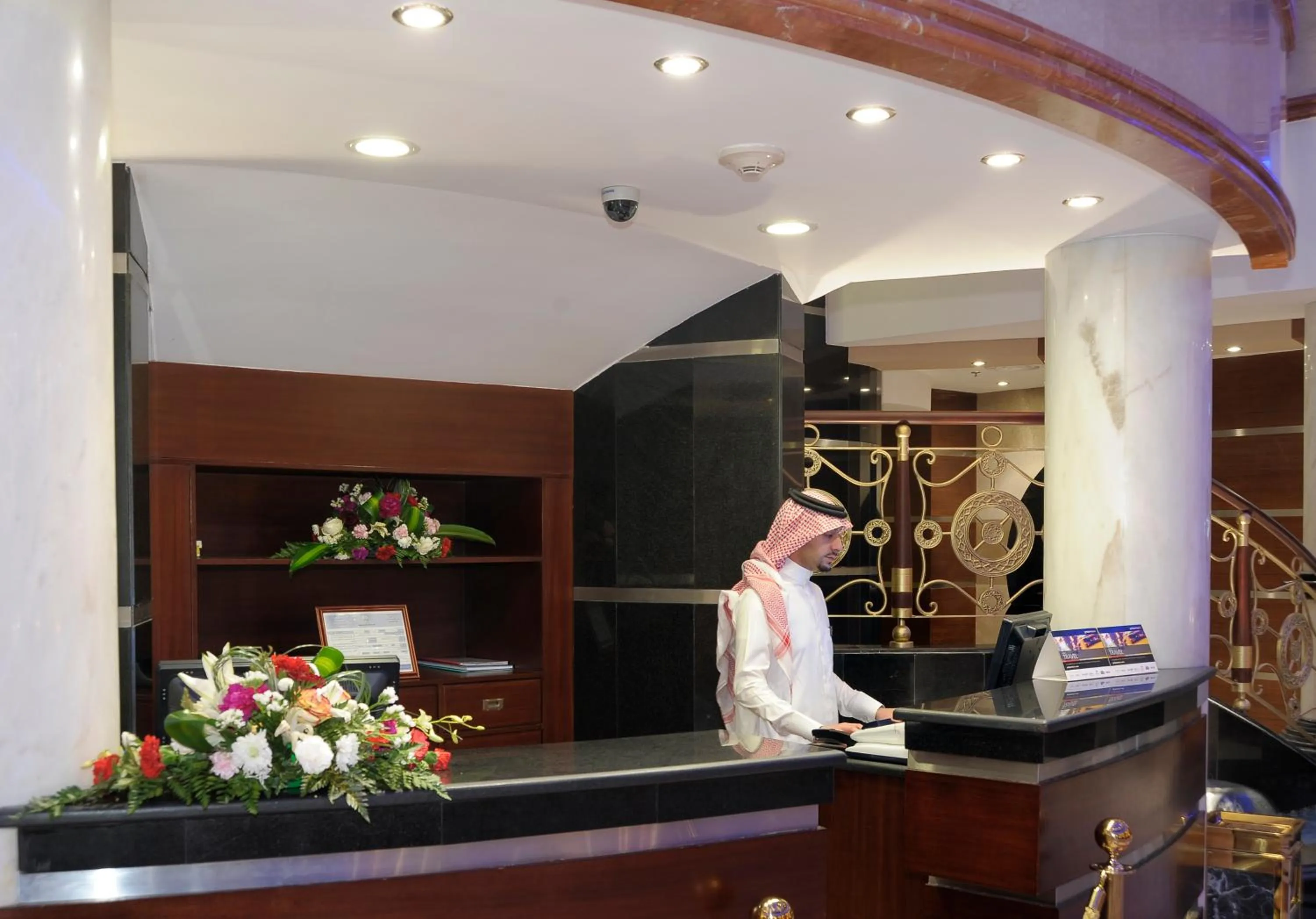 Staff in Al Muna Kareem Hotel- EX LEADER