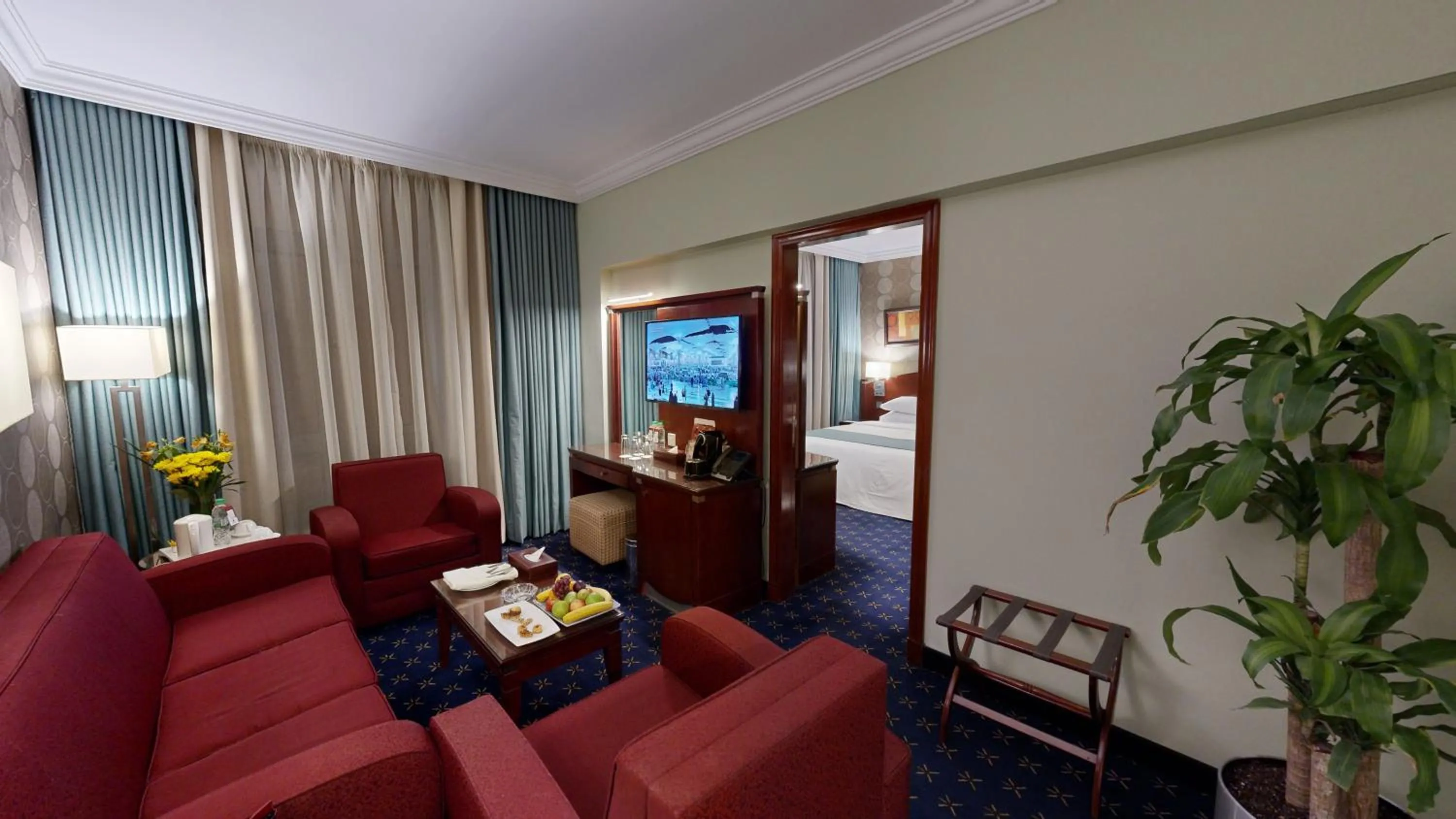 Al Muna Kareem Hotel- EX LEADER