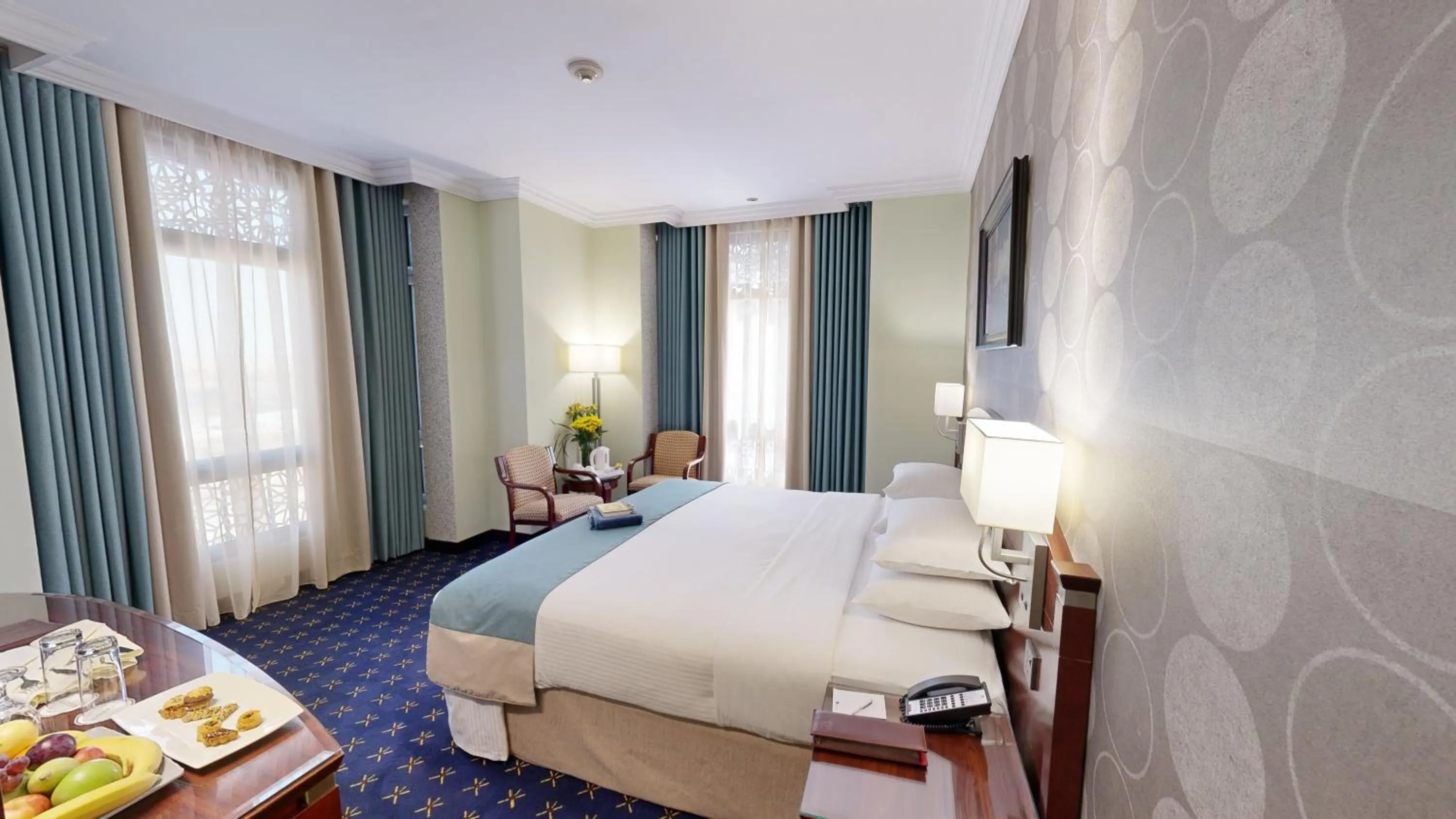 Bed in Al Muna Kareem Hotel- EX LEADER