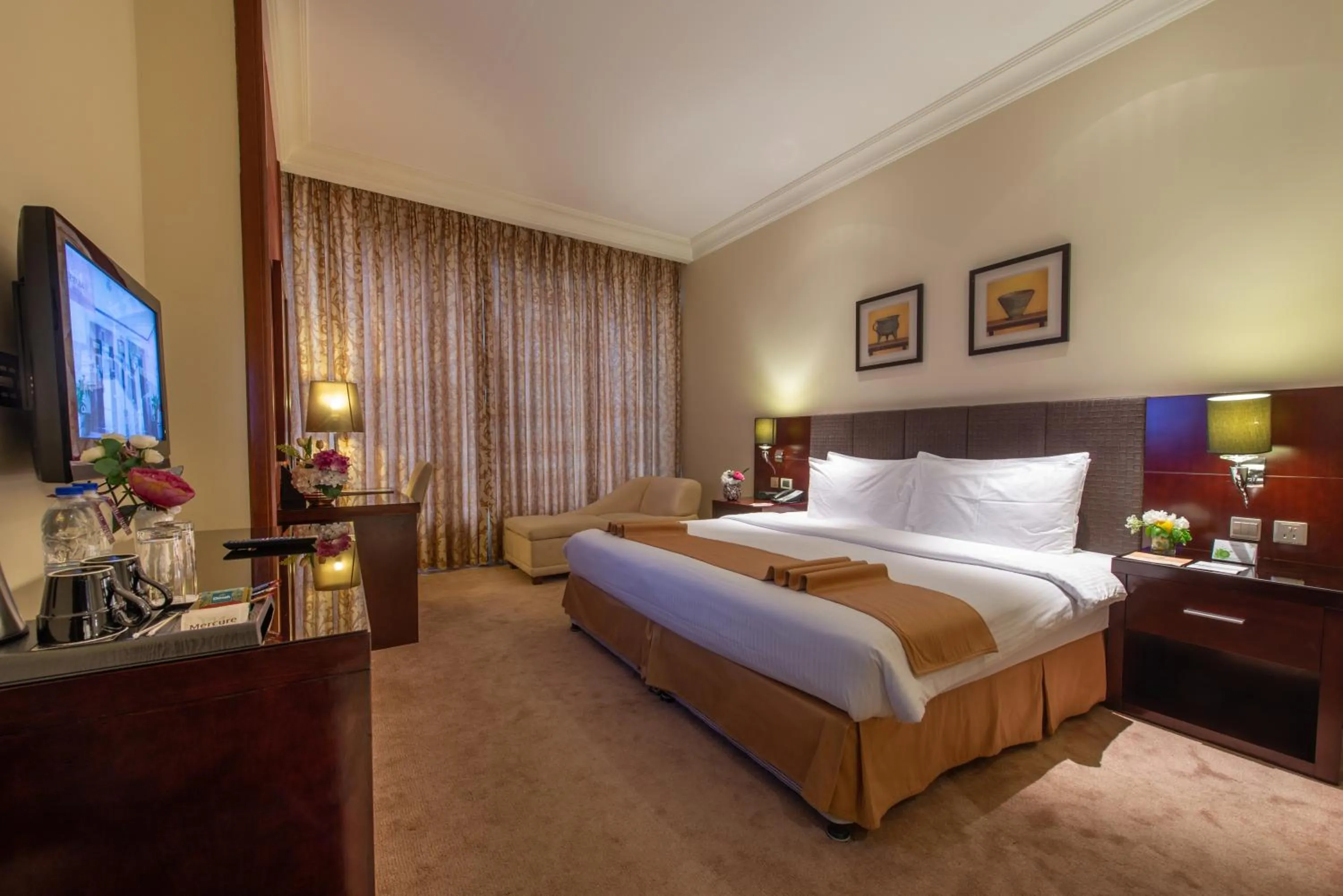 Bed in Mercure Corniche Al Khobar