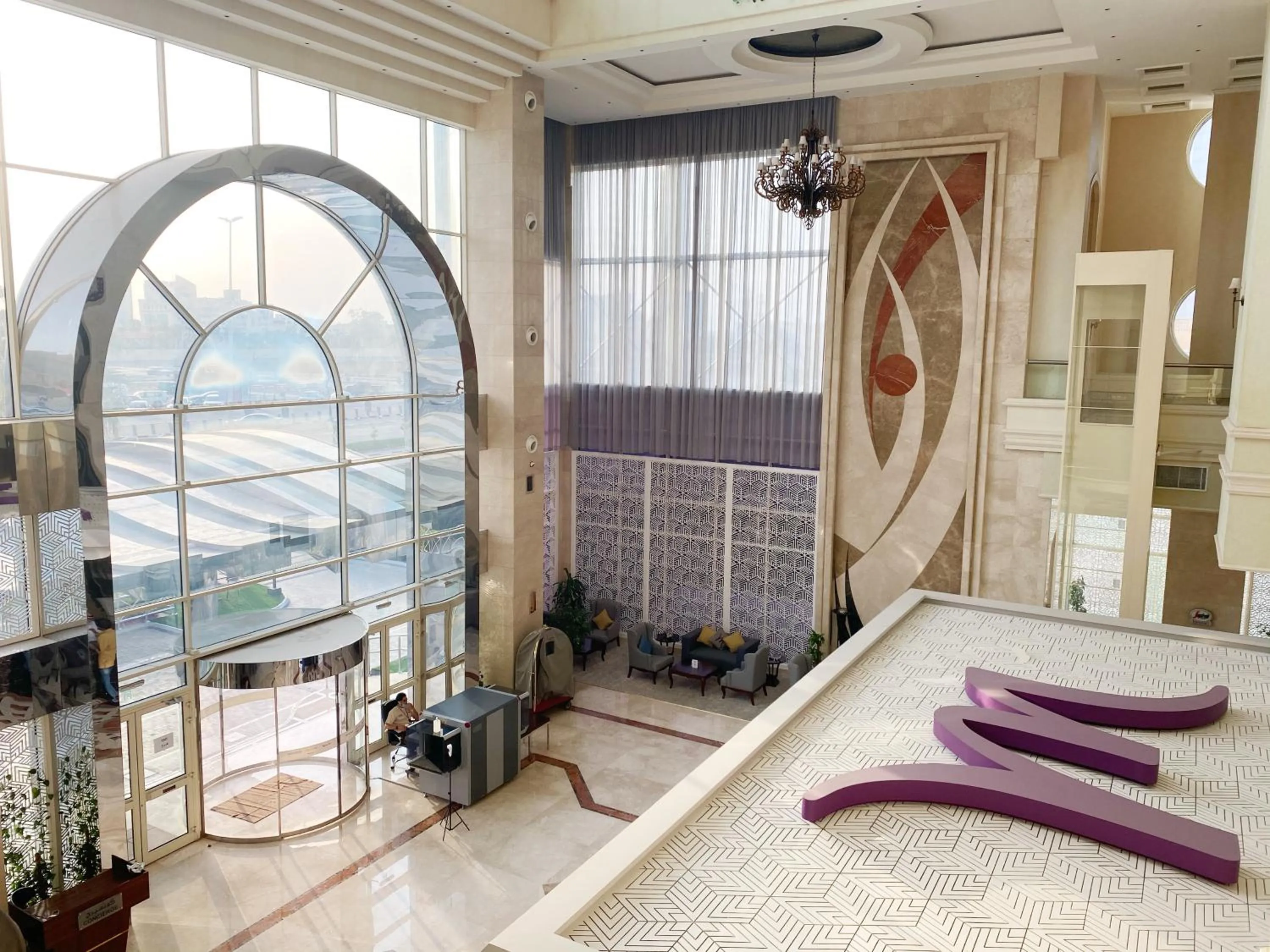 Lobby or reception in Mercure Corniche Al Khobar